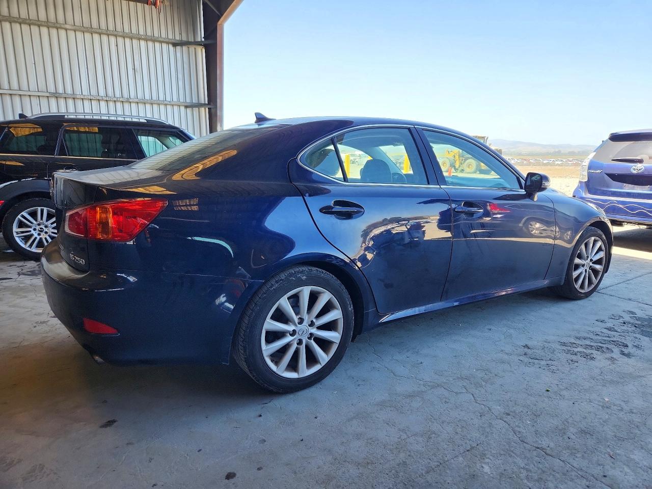 2010 Lexus Is 250 Blue vin: JTHBF5C22A5113999