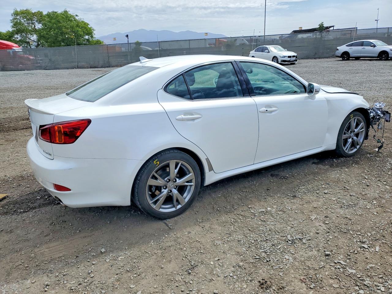 2010 Lexus Is 250 Белый vin: JTHBF5C22A5124792
