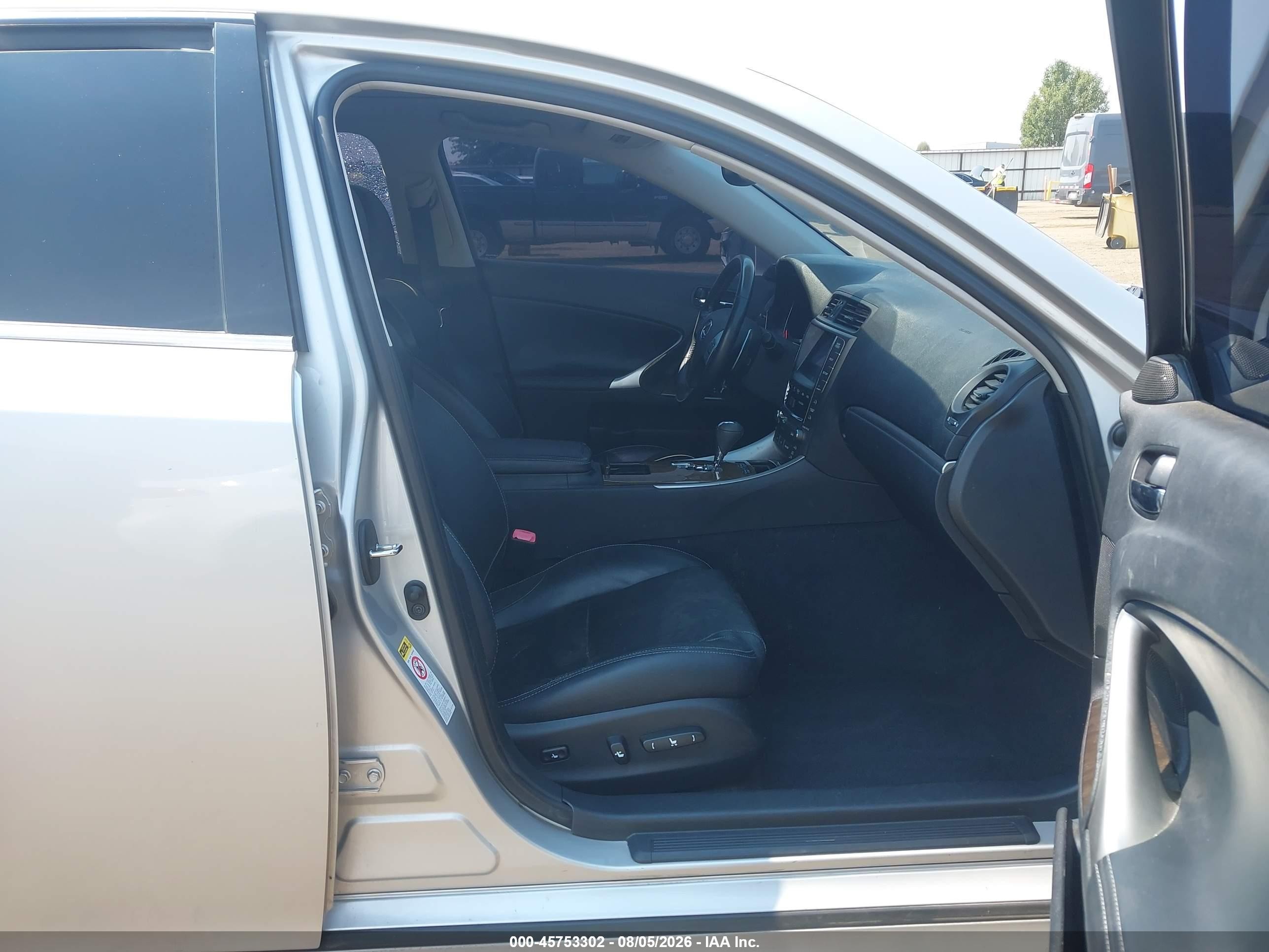 2011 Lexus Is 250   Silver vin: JTHBF5C22B5131520