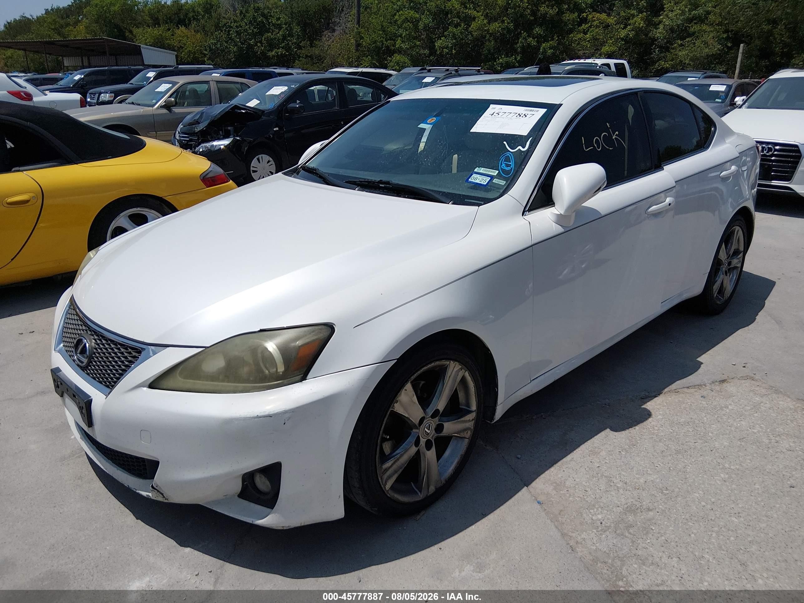 2011 Lexus Is 250   Белый vin: JTHBF5C22B5144574