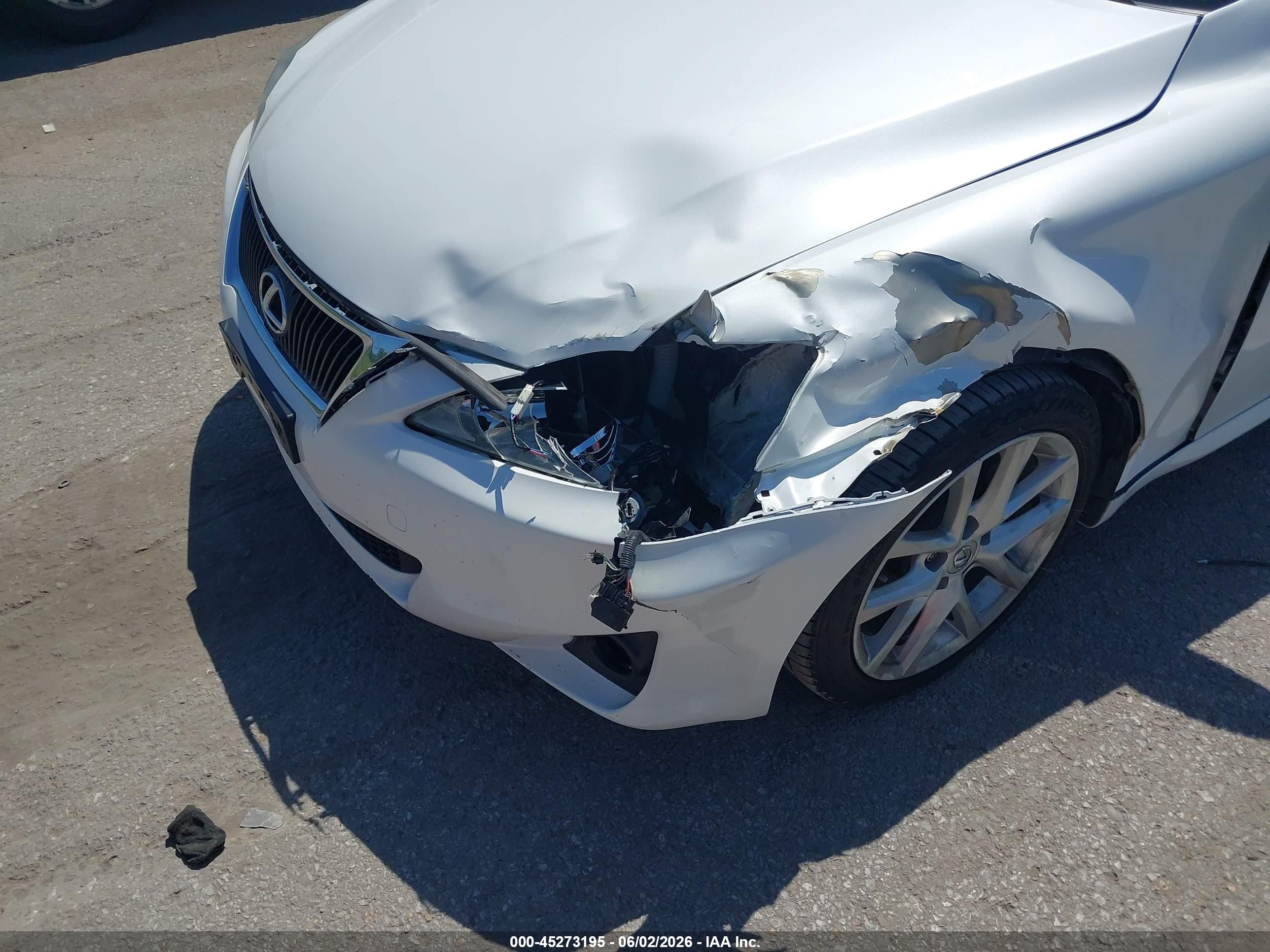 2012 Lexus Is 250   White vin: JTHBF5C22C5165412