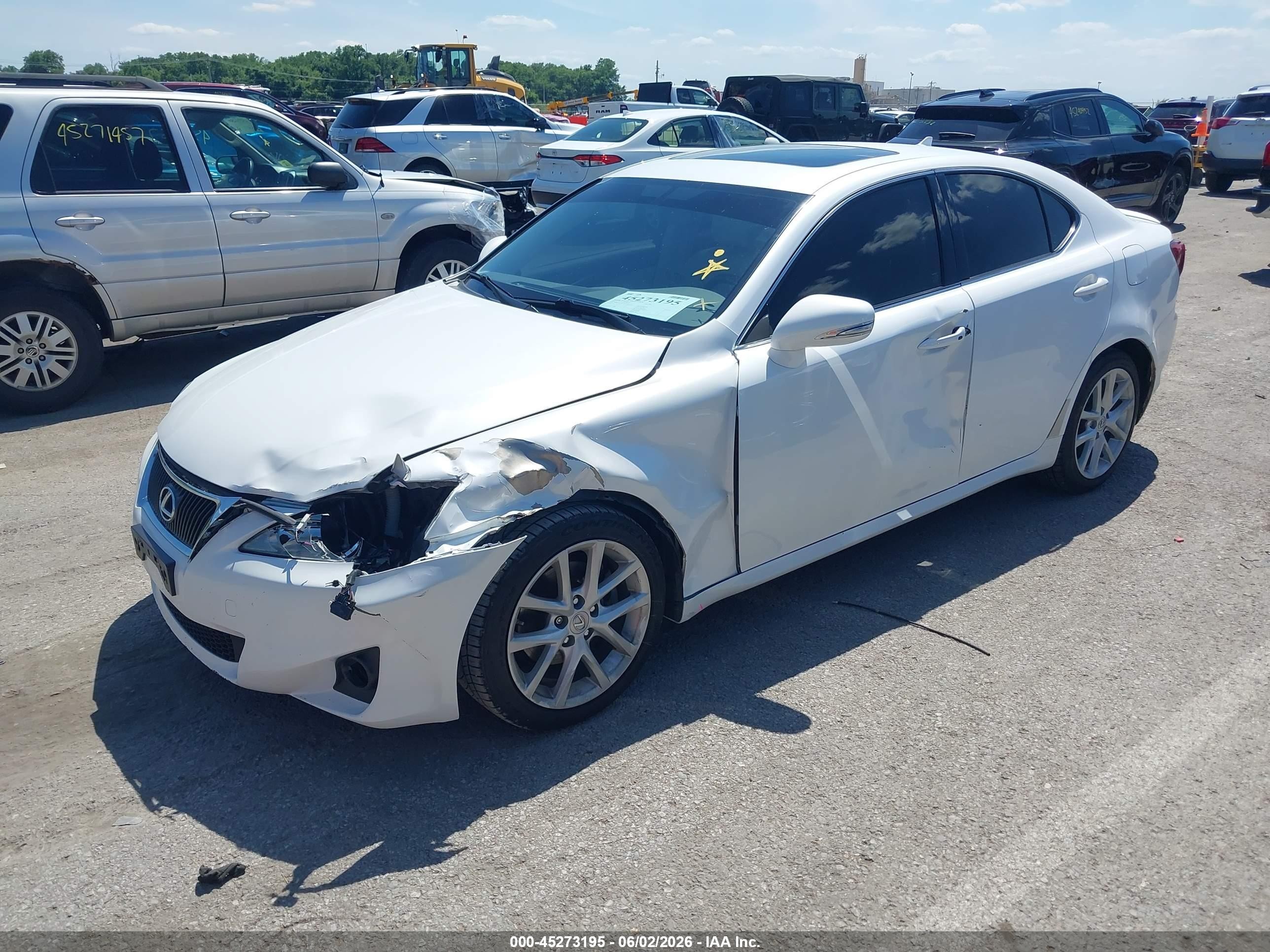 2012 Lexus Is 250   White vin: JTHBF5C22C5165412