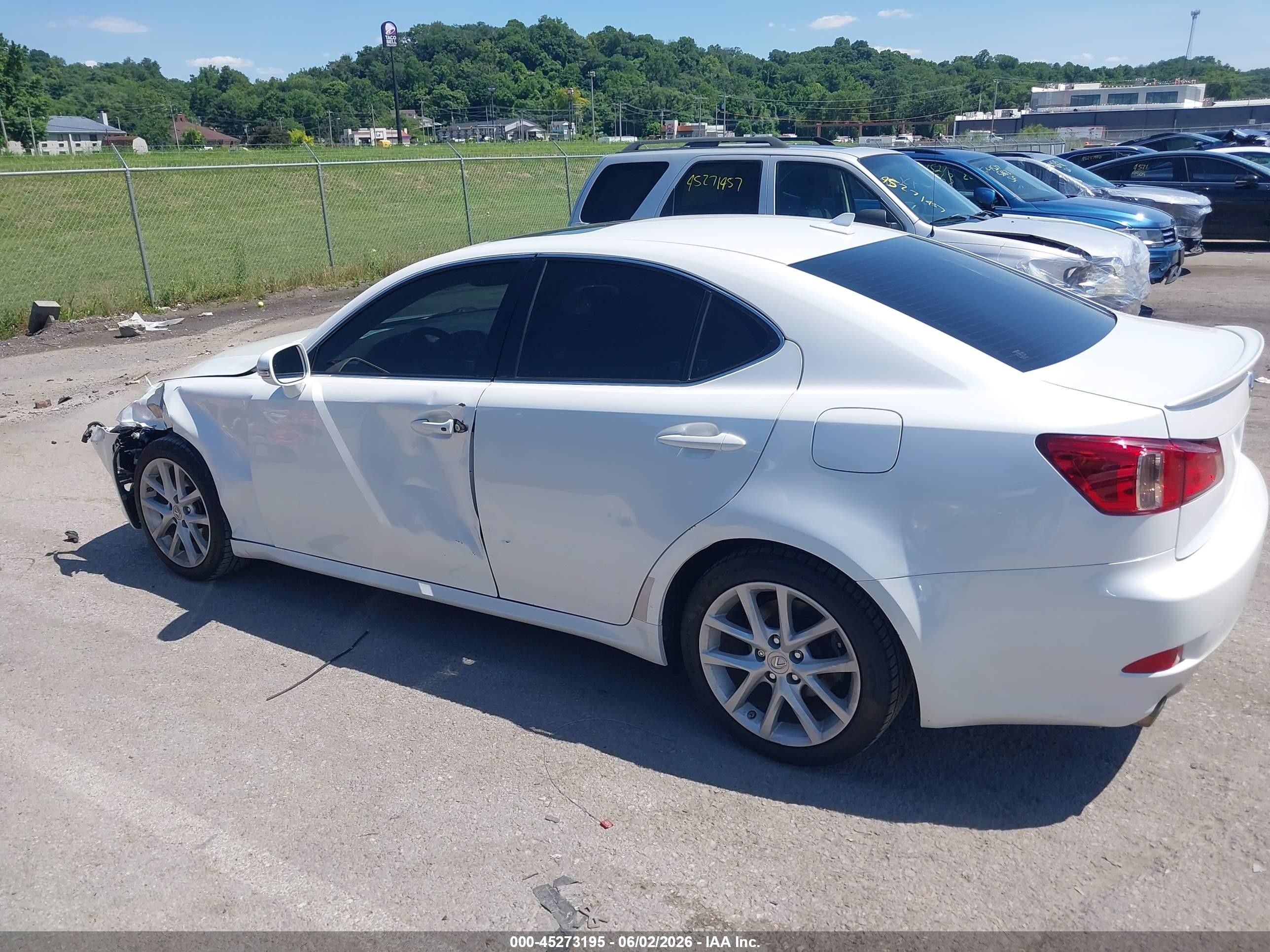 2012 Lexus Is 250   White vin: JTHBF5C22C5165412