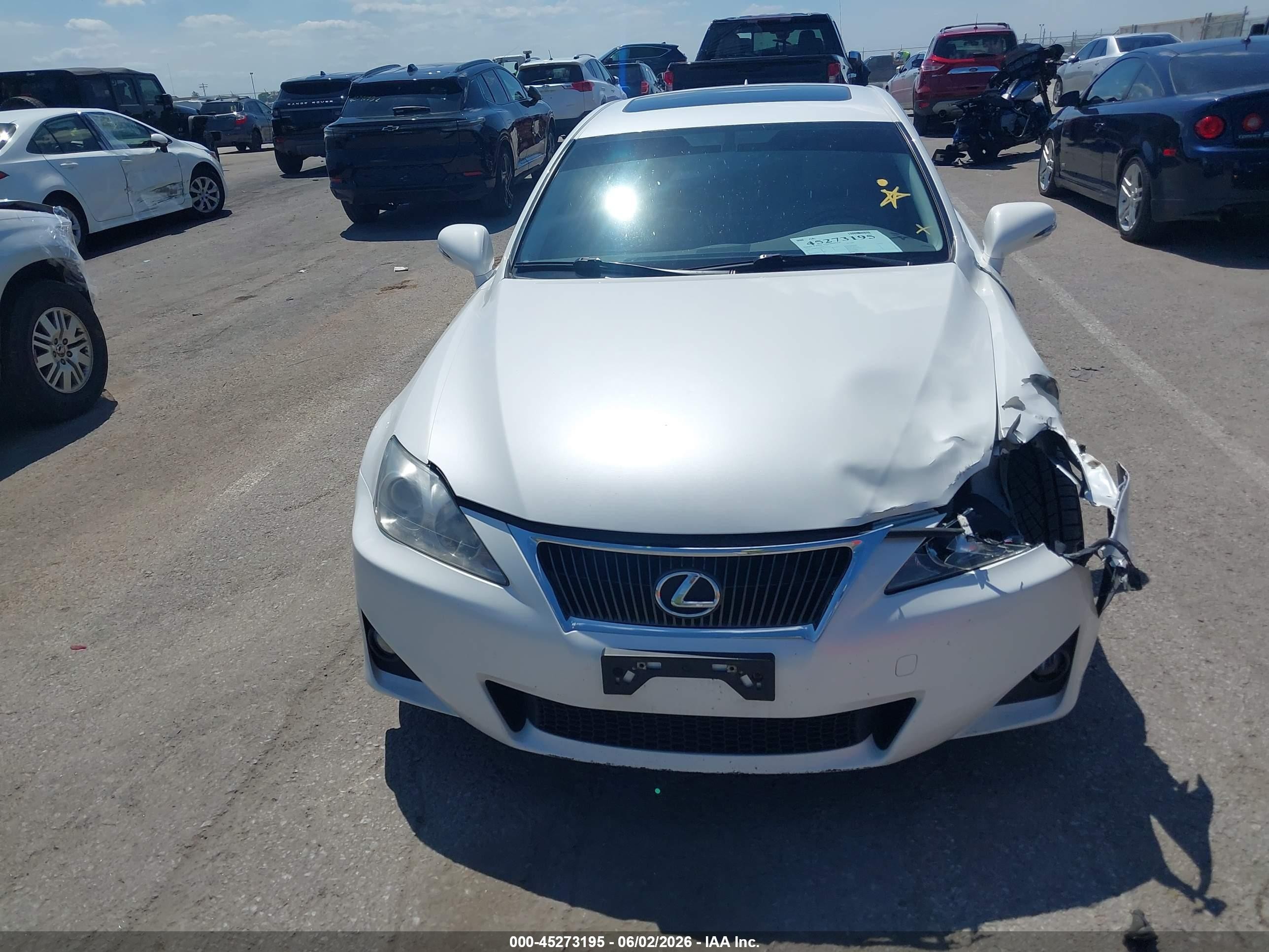2012 Lexus Is 250   White vin: JTHBF5C22C5165412