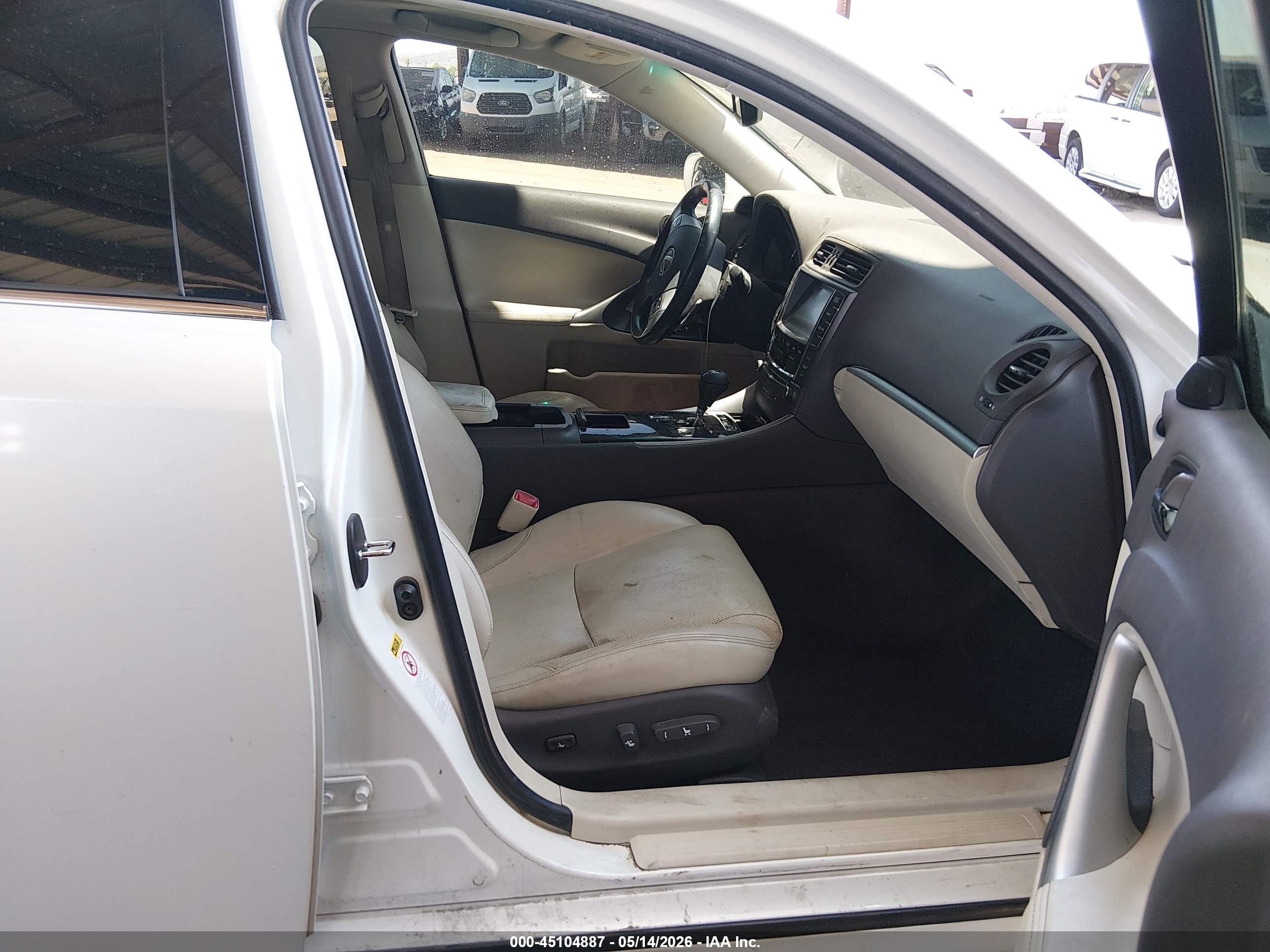 2013 Lexus Is 250 White vin: JTHBF5C22D5187704