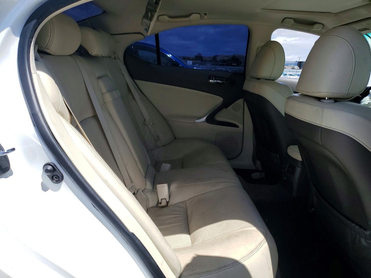 2013 Lexus Is 250 White vin: JTHBF5C22D5188237