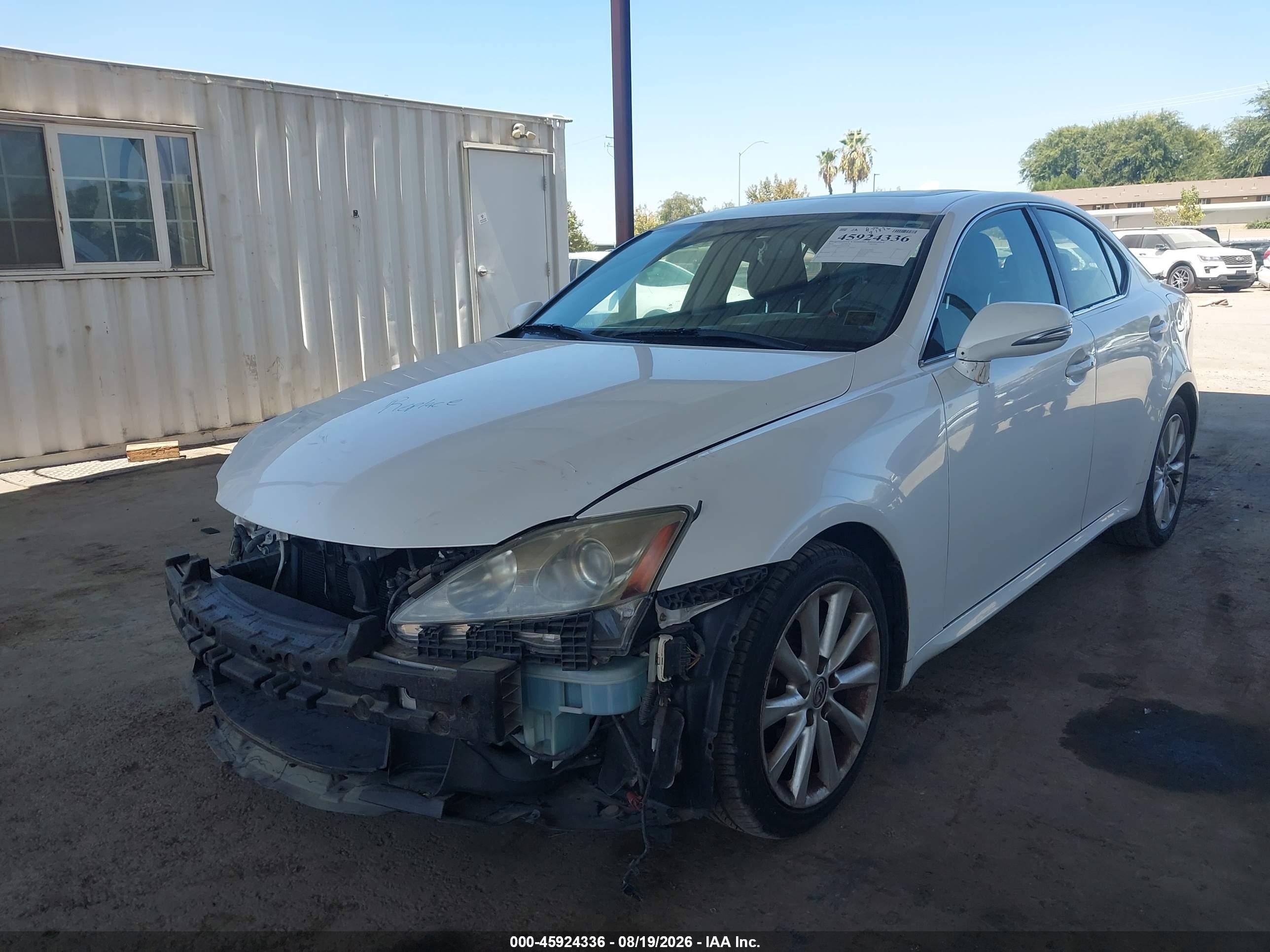 2010 Lexus Is 250   White vin: JTHBF5C23A5107581