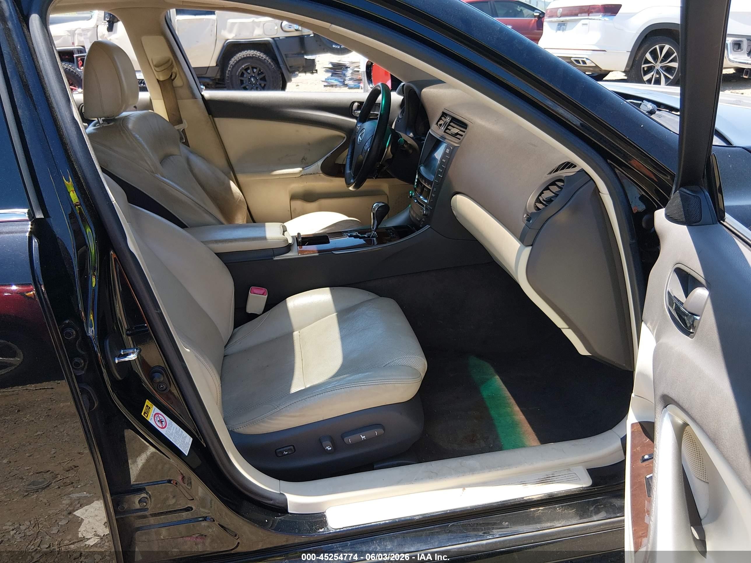 2010 Lexus Is 250   Black vin: JTHBF5C23A5109914