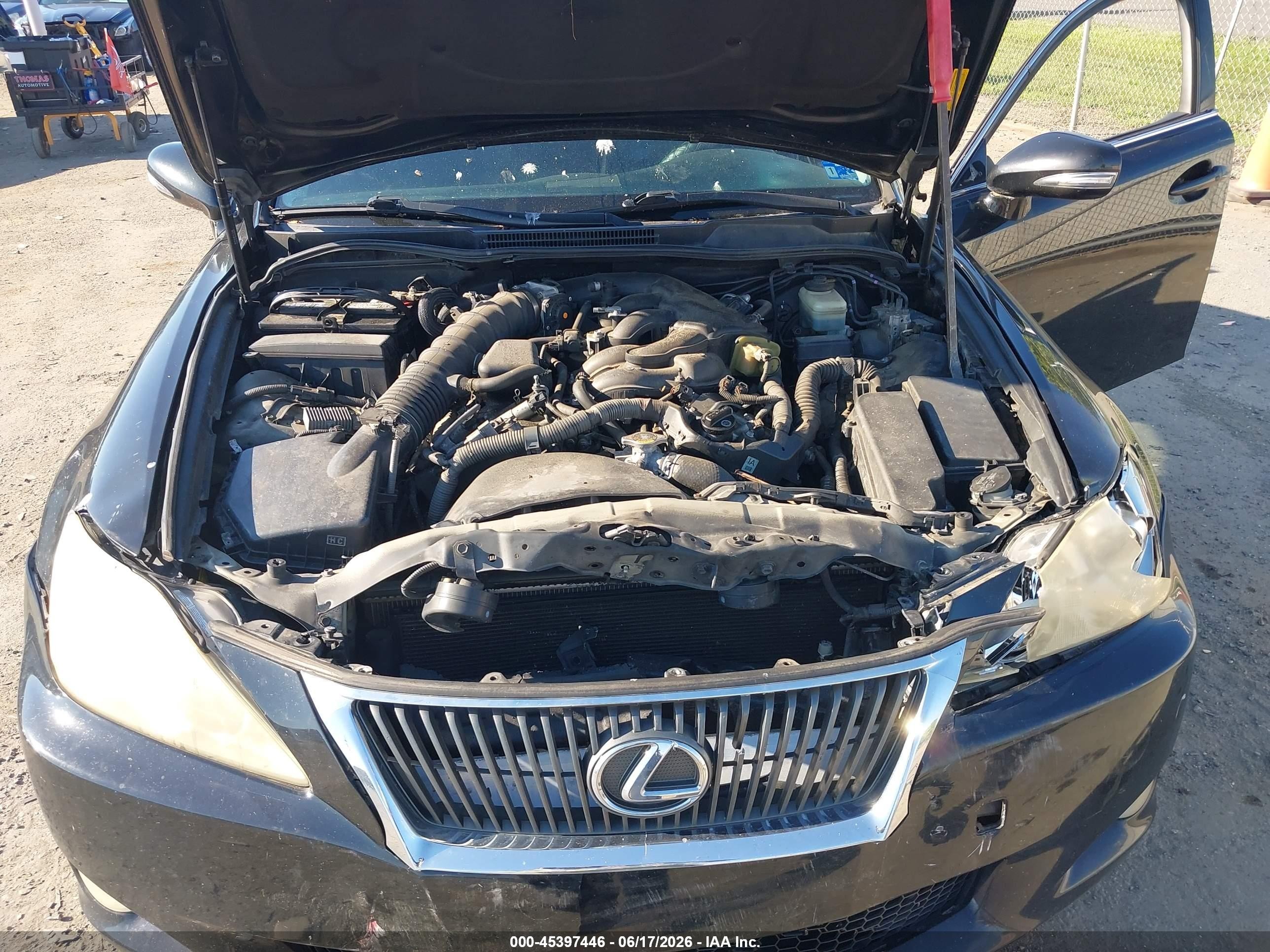 2010 Lexus Is 250 Черный vin: JTHBF5C23A5114093