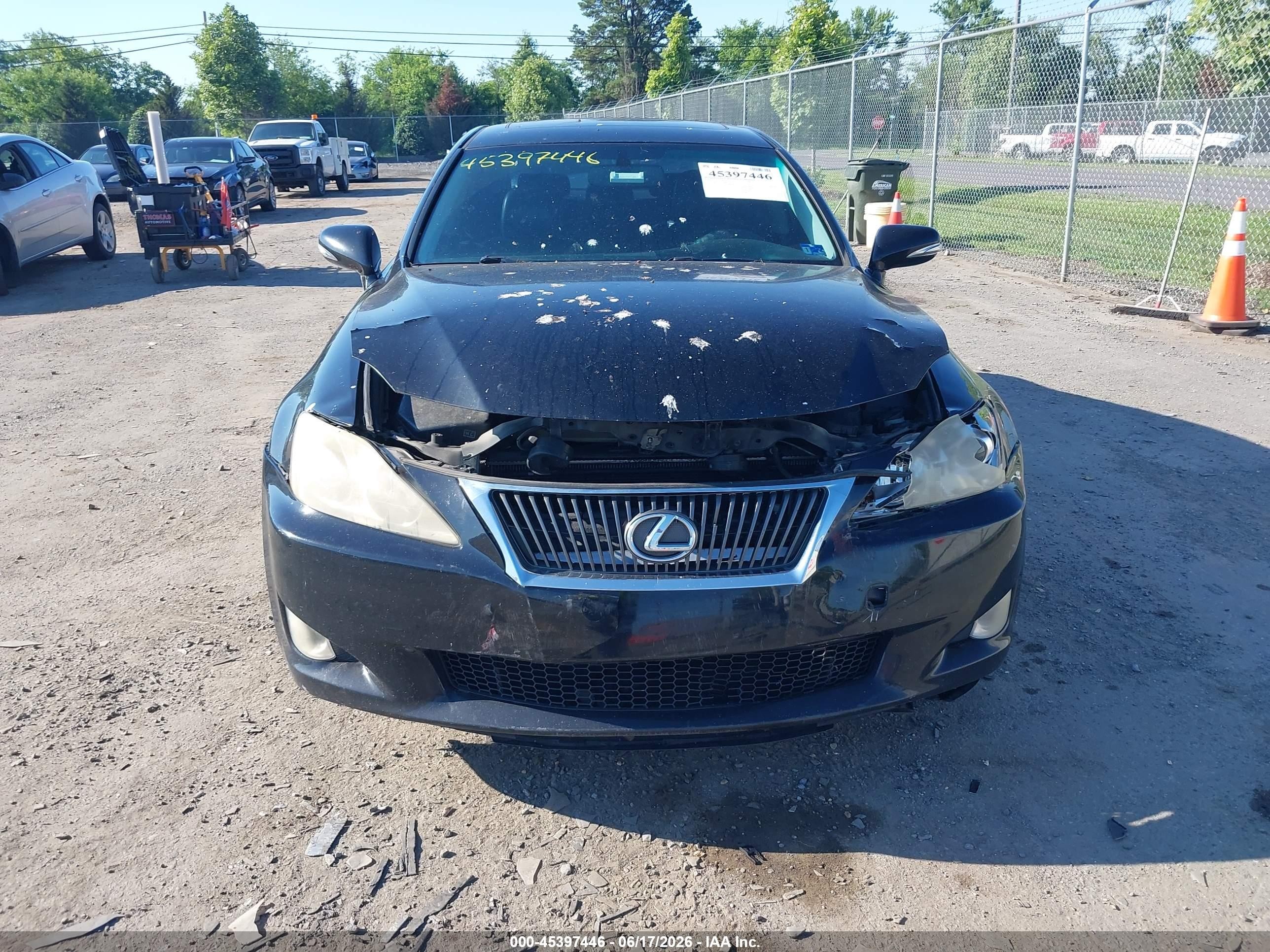 2010 Lexus Is 250 Черный vin: JTHBF5C23A5114093