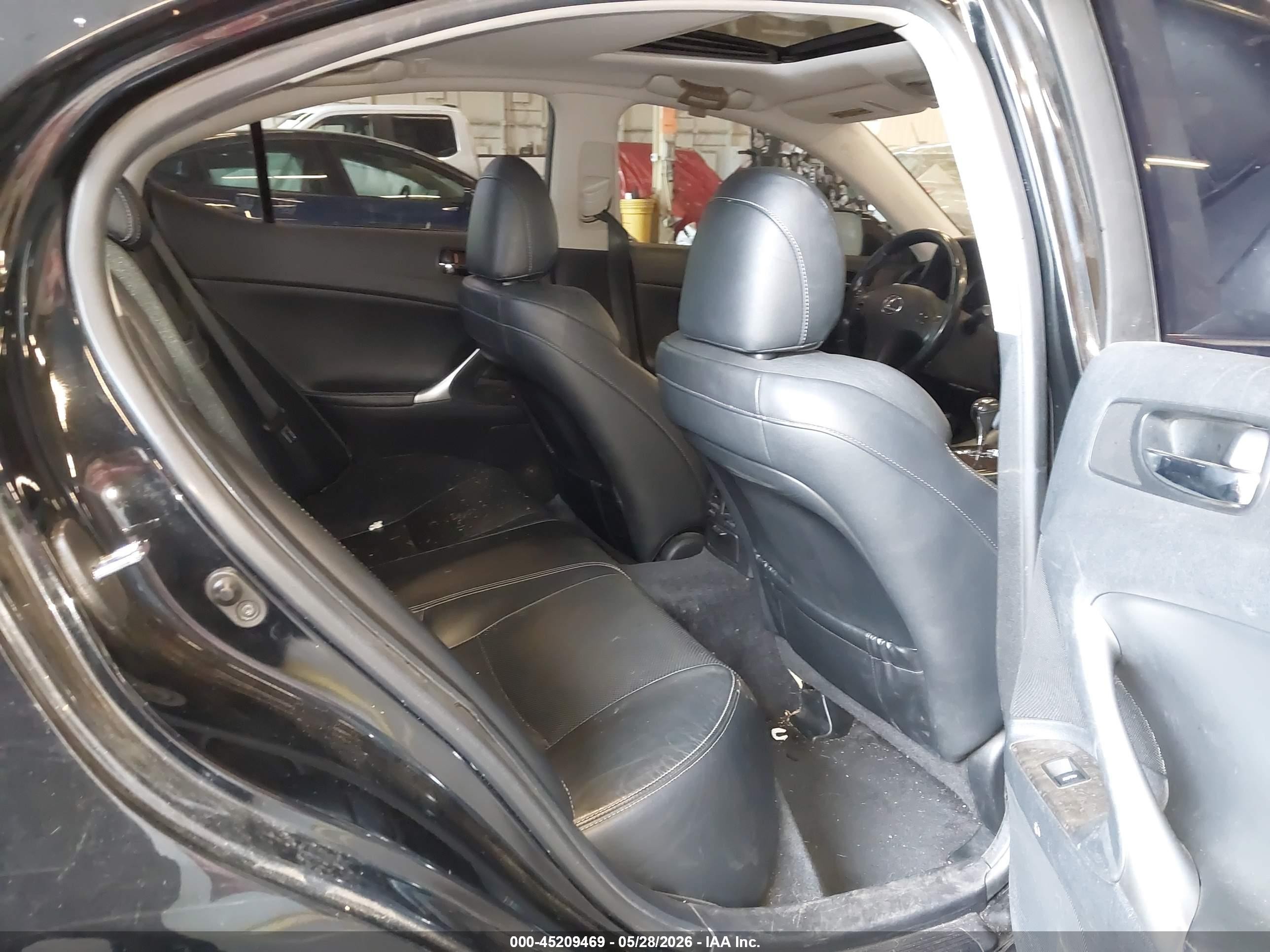 2010 Lexus Is 250   Черный vin: JTHBF5C23A5119374