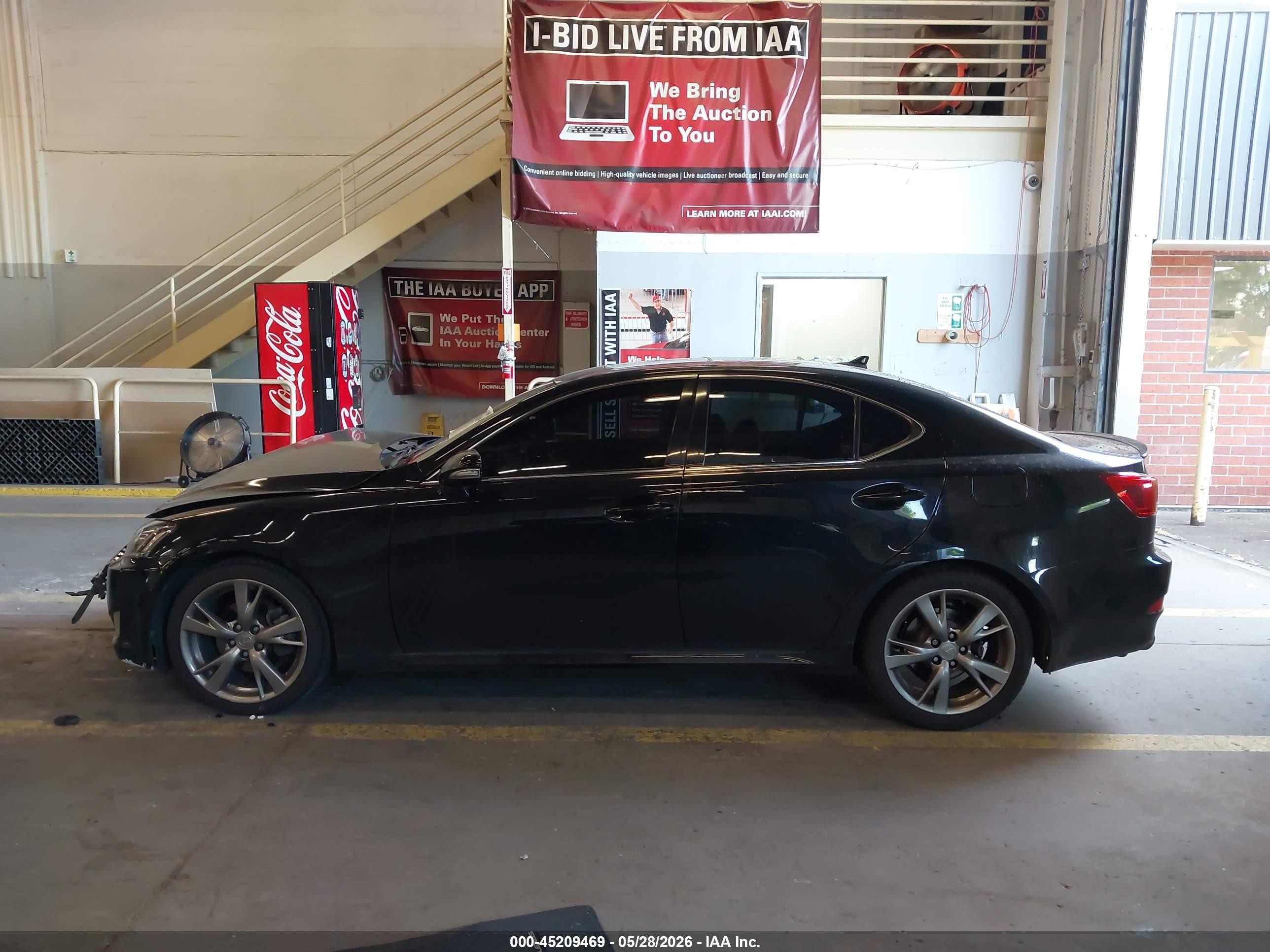 2010 Lexus Is 250   Черный vin: JTHBF5C23A5119374