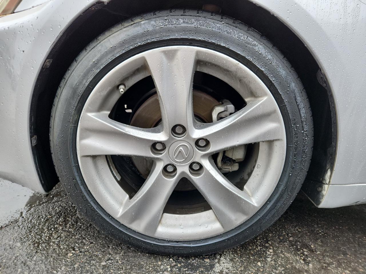 2011 Lexus Is 250 Silver vin: JTHBF5C23B5129257 Damage: Left Front Wheel, Curb Rash, 4 To 5 Inches