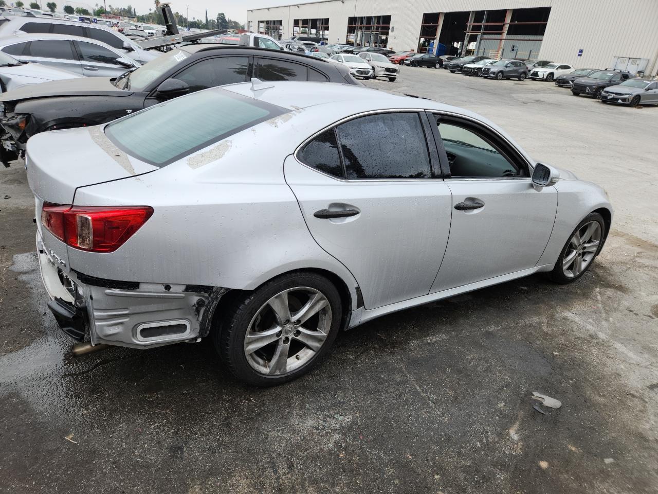 2011 Lexus Is 250 Silver vin: JTHBF5C23B5129257 Damage: Right Qtr Panel, Oxidized, > 12 Inches