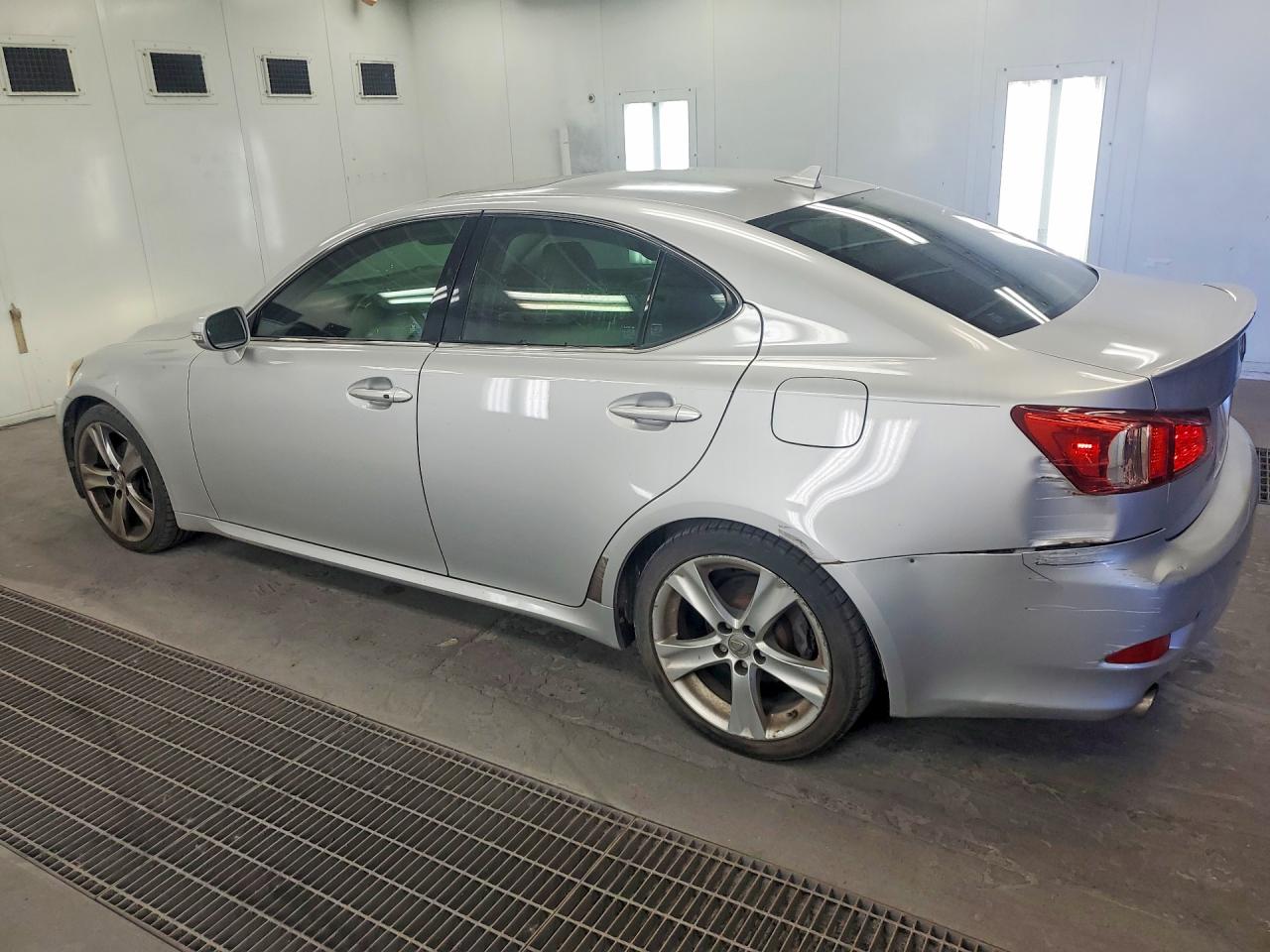 2011 Lexus Is 250 Base Серебряный vin: JTHBF5C23B5156670