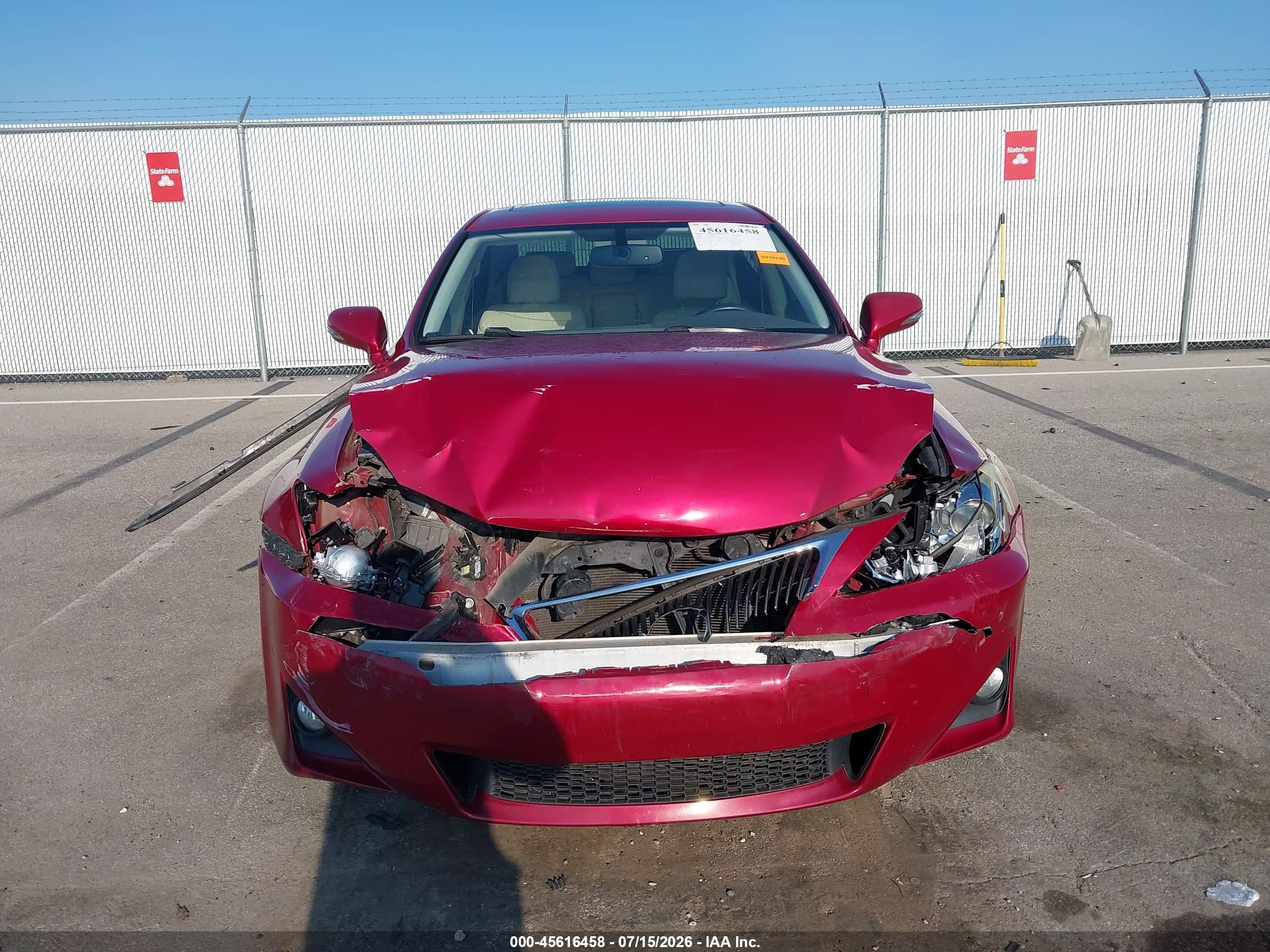 2012 Lexus Is 250   Red vin: JTHBF5C23C5165032