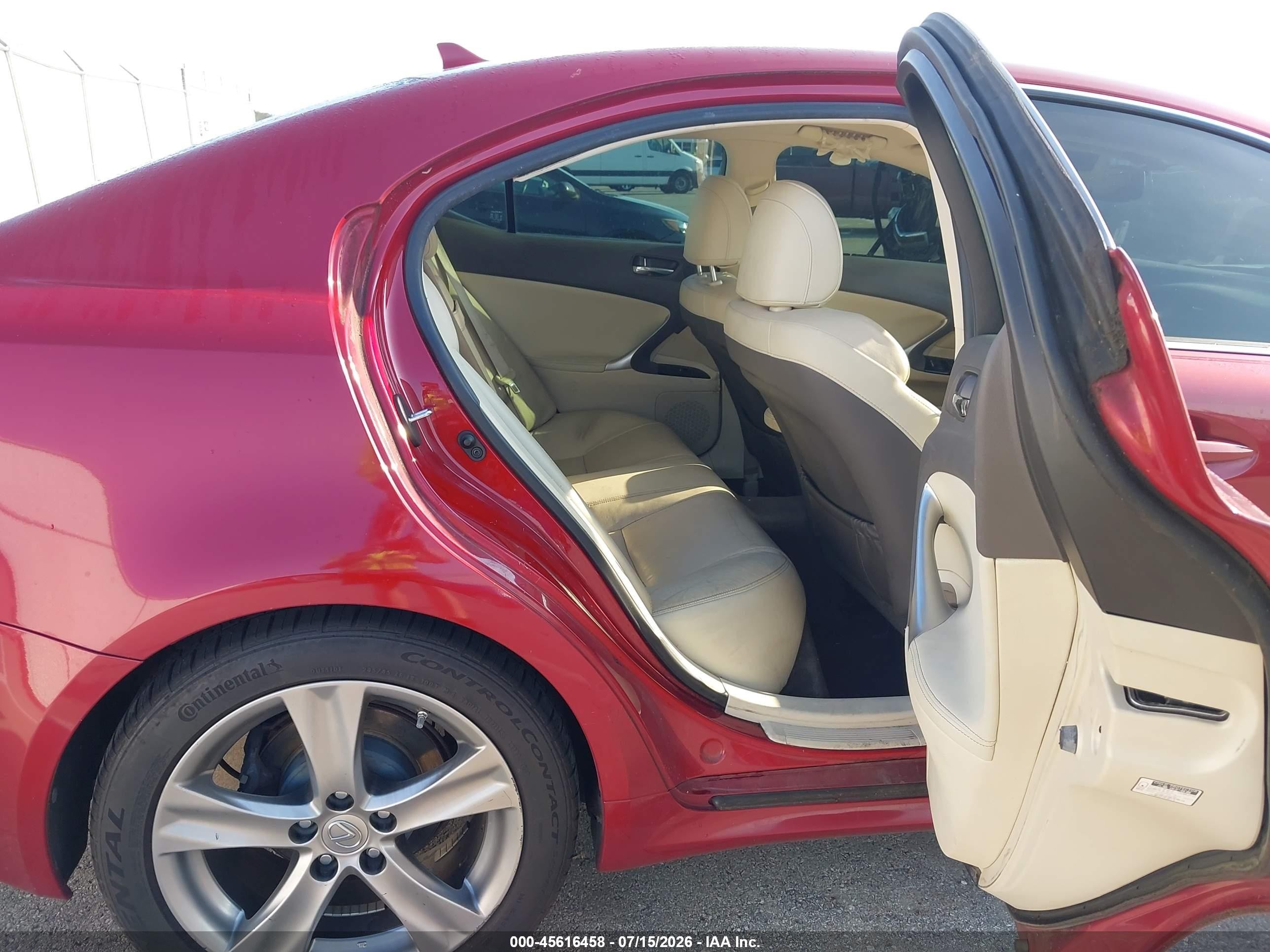 2012 Lexus Is 250   Red vin: JTHBF5C23C5165032