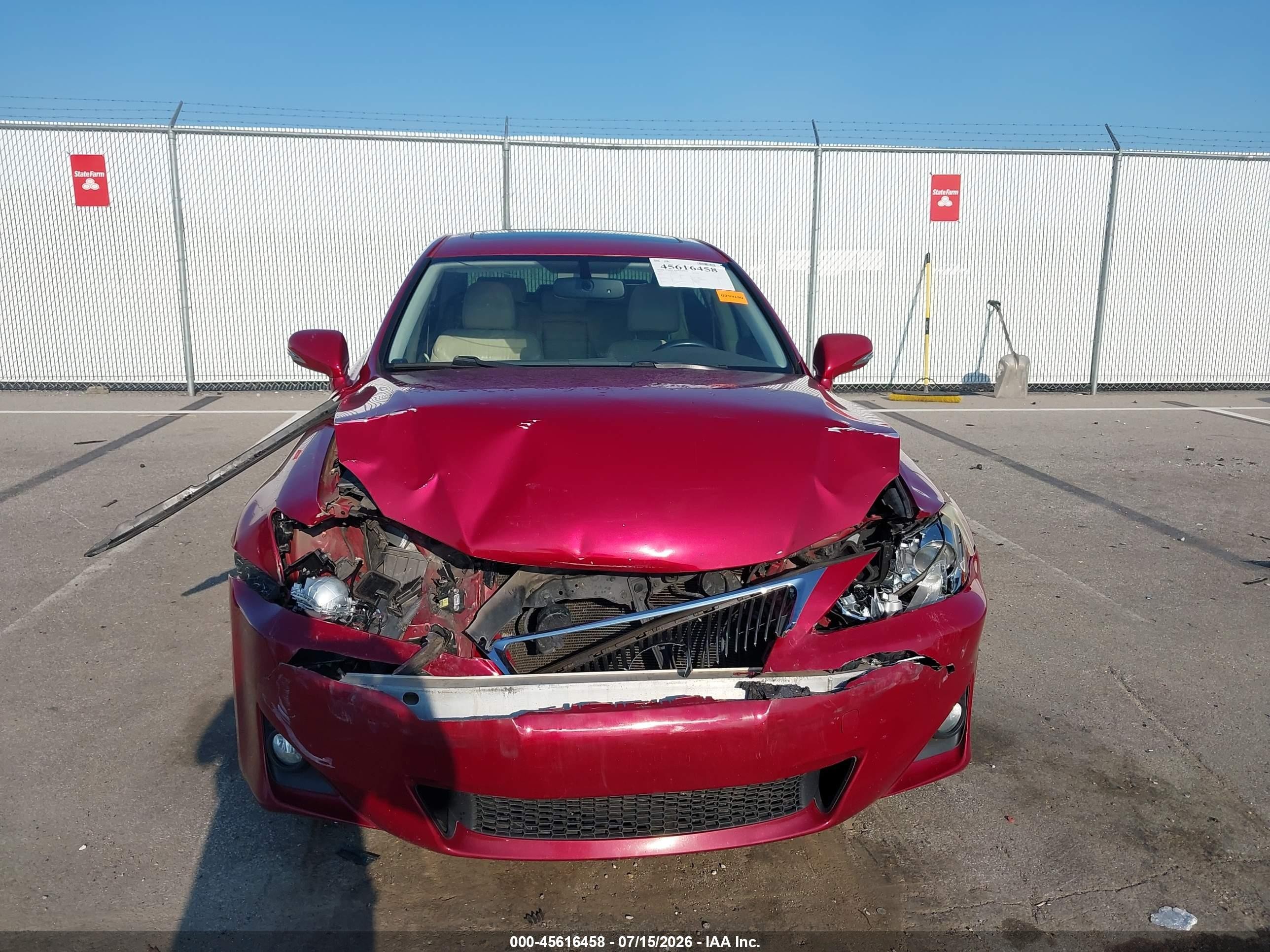 2012 Lexus Is 250   Red vin: JTHBF5C23C5165032