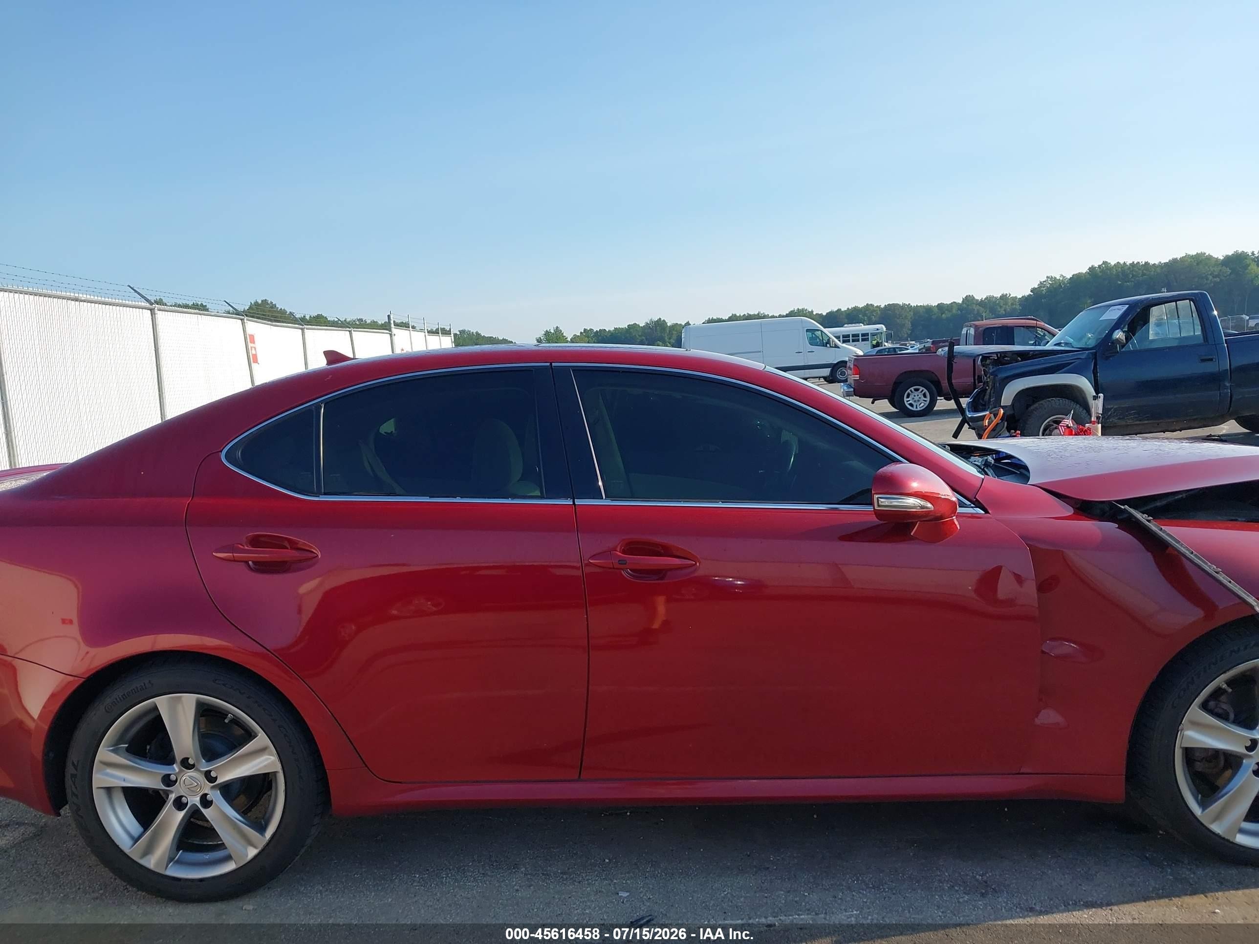 2012 Lexus Is 250   Red vin: JTHBF5C23C5165032