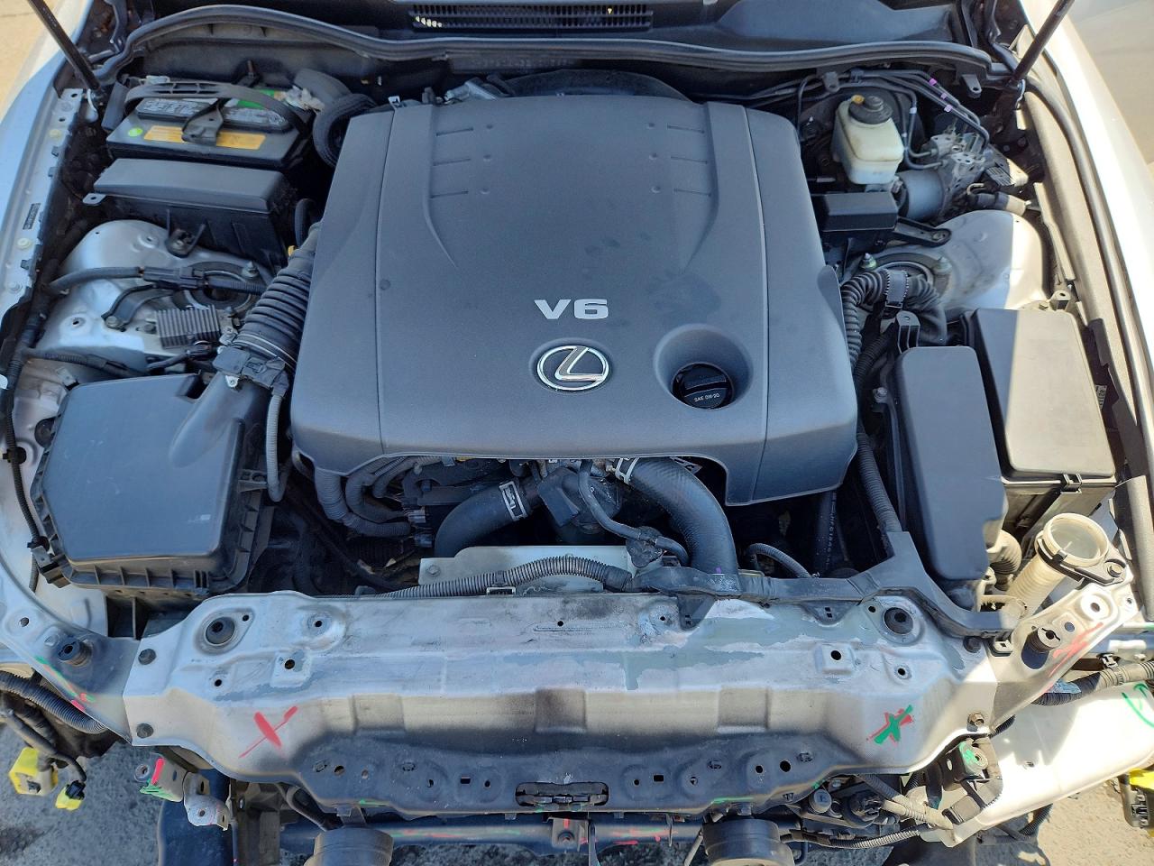 2011 Lexus Is 250 Base Серебряный vin: JTHBF5C24B2101369