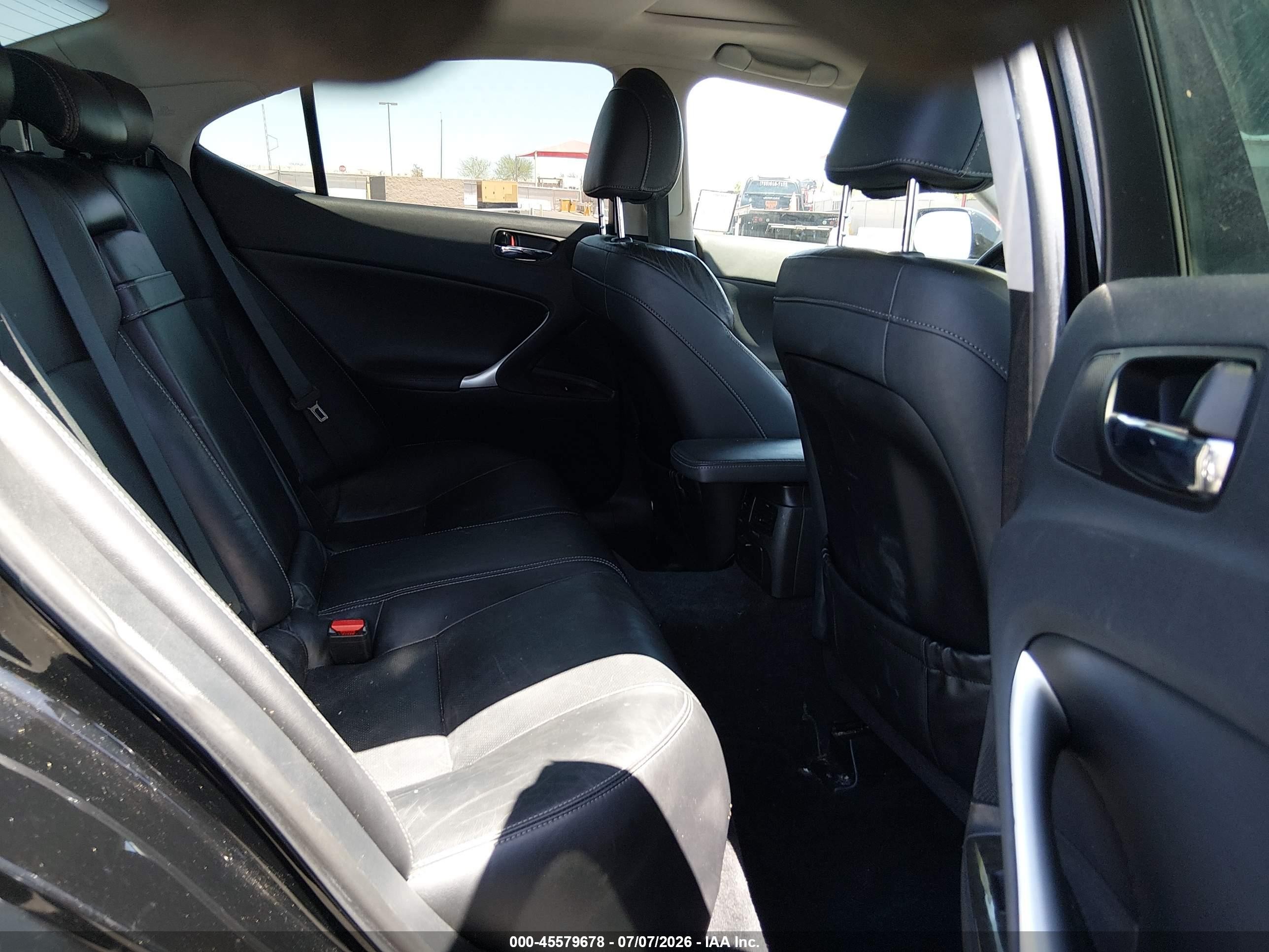 2011 Lexus Is 250   Black vin: JTHBF5C24B5151929
