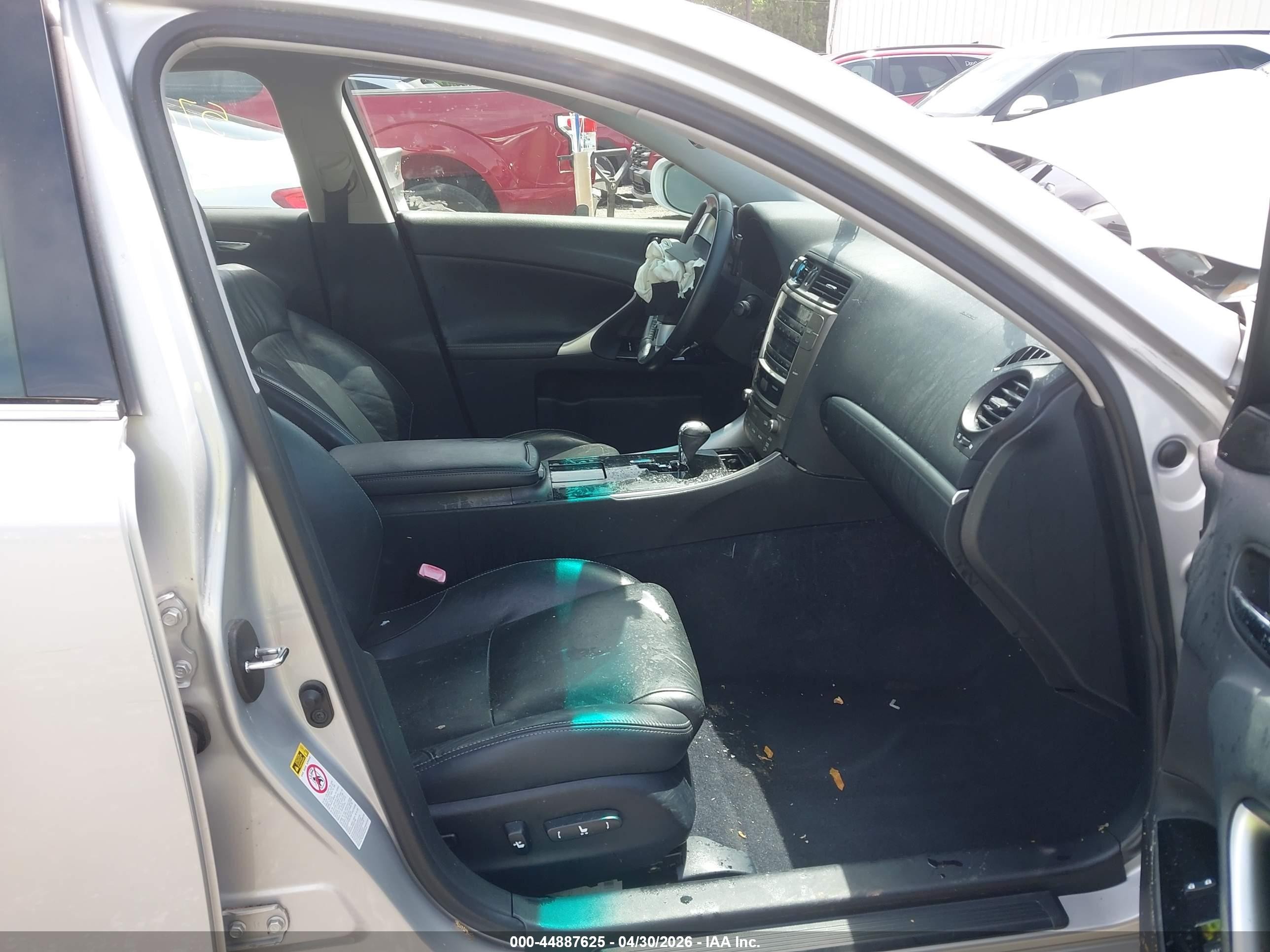 2012 Lexus Is 250   Серебряный vin: JTHBF5C24C5157635