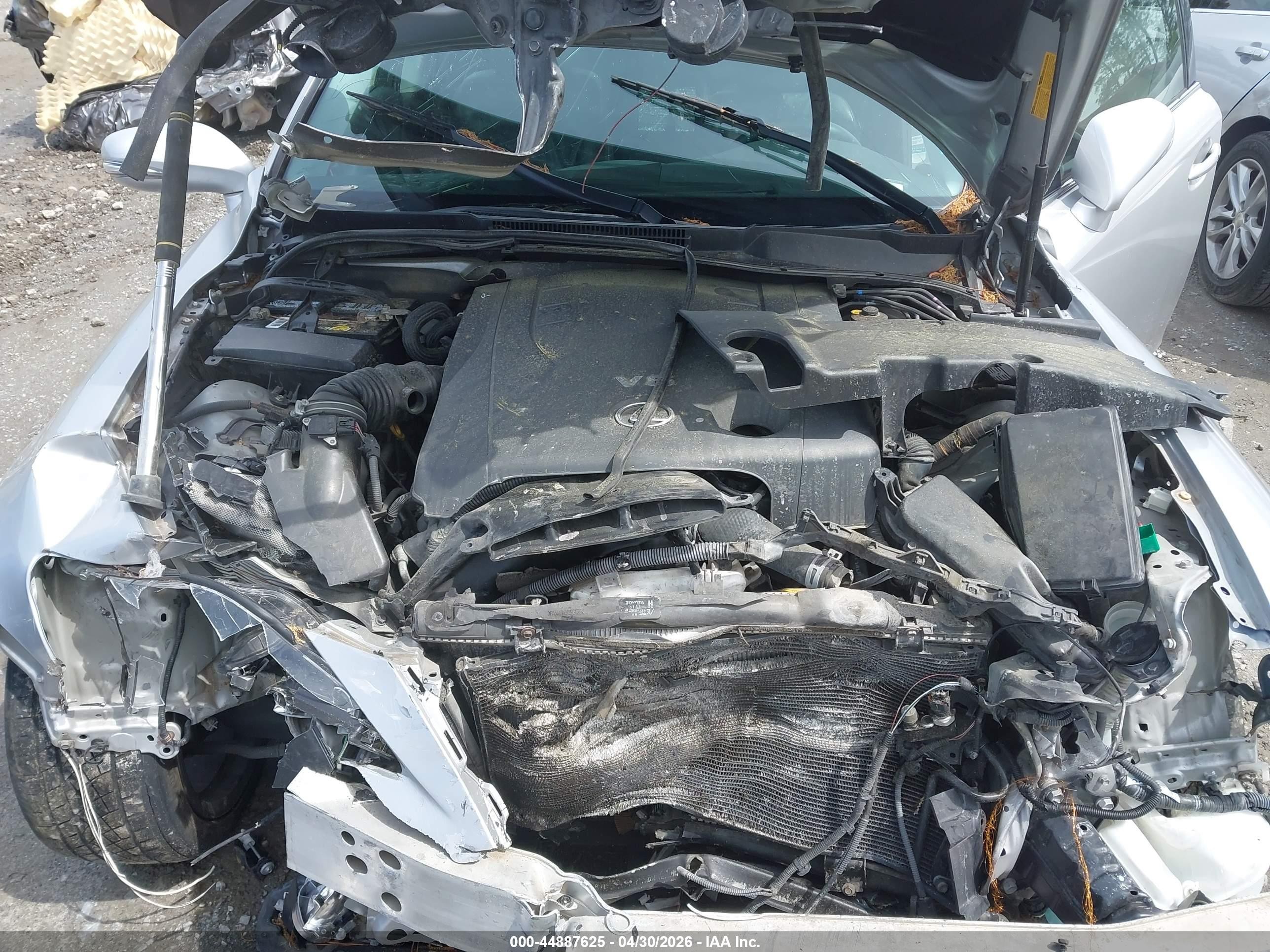 2012 Lexus Is 250   Серебряный vin: JTHBF5C24C5157635