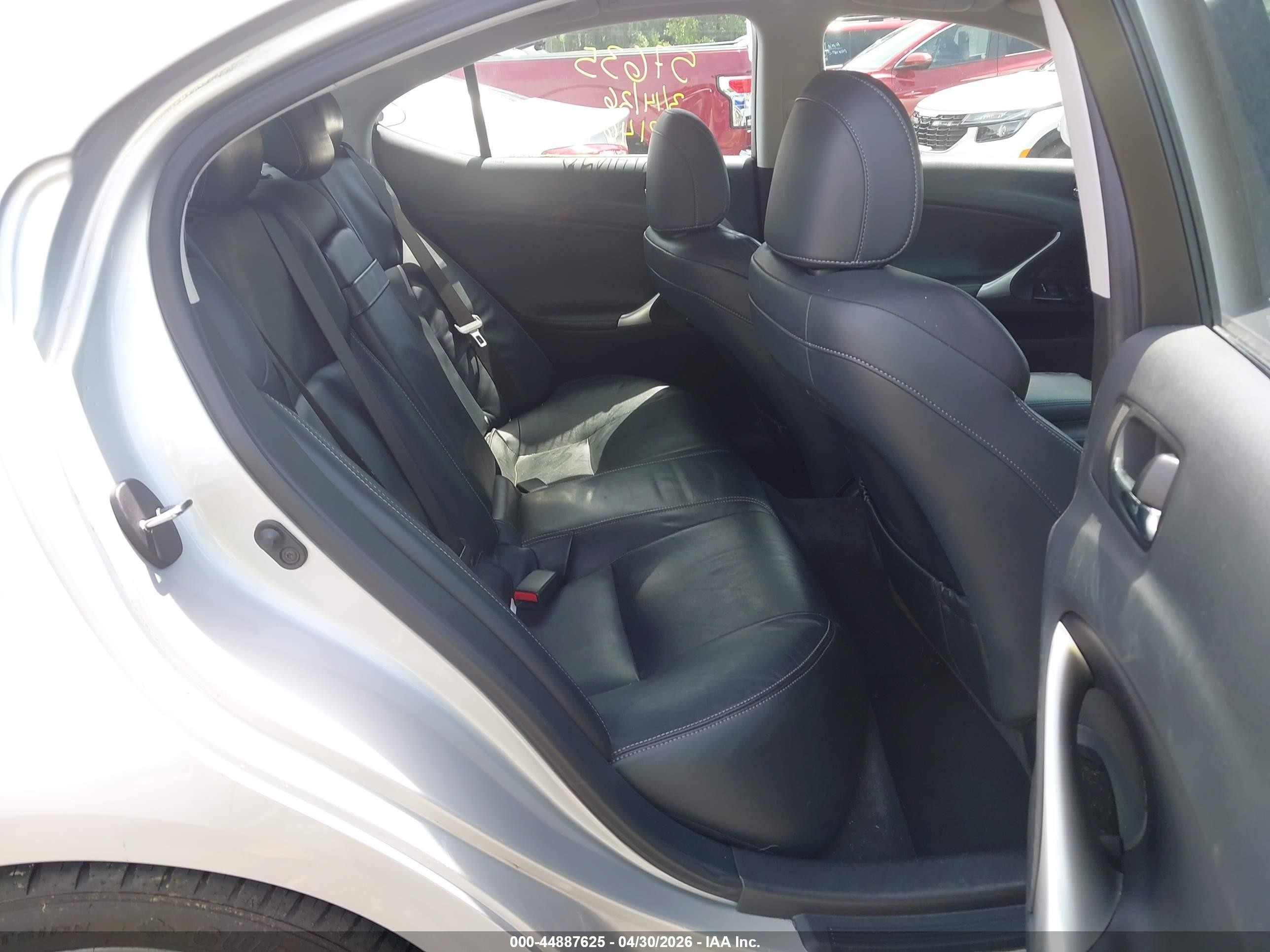 2012 Lexus Is 250   Серебряный vin: JTHBF5C24C5157635