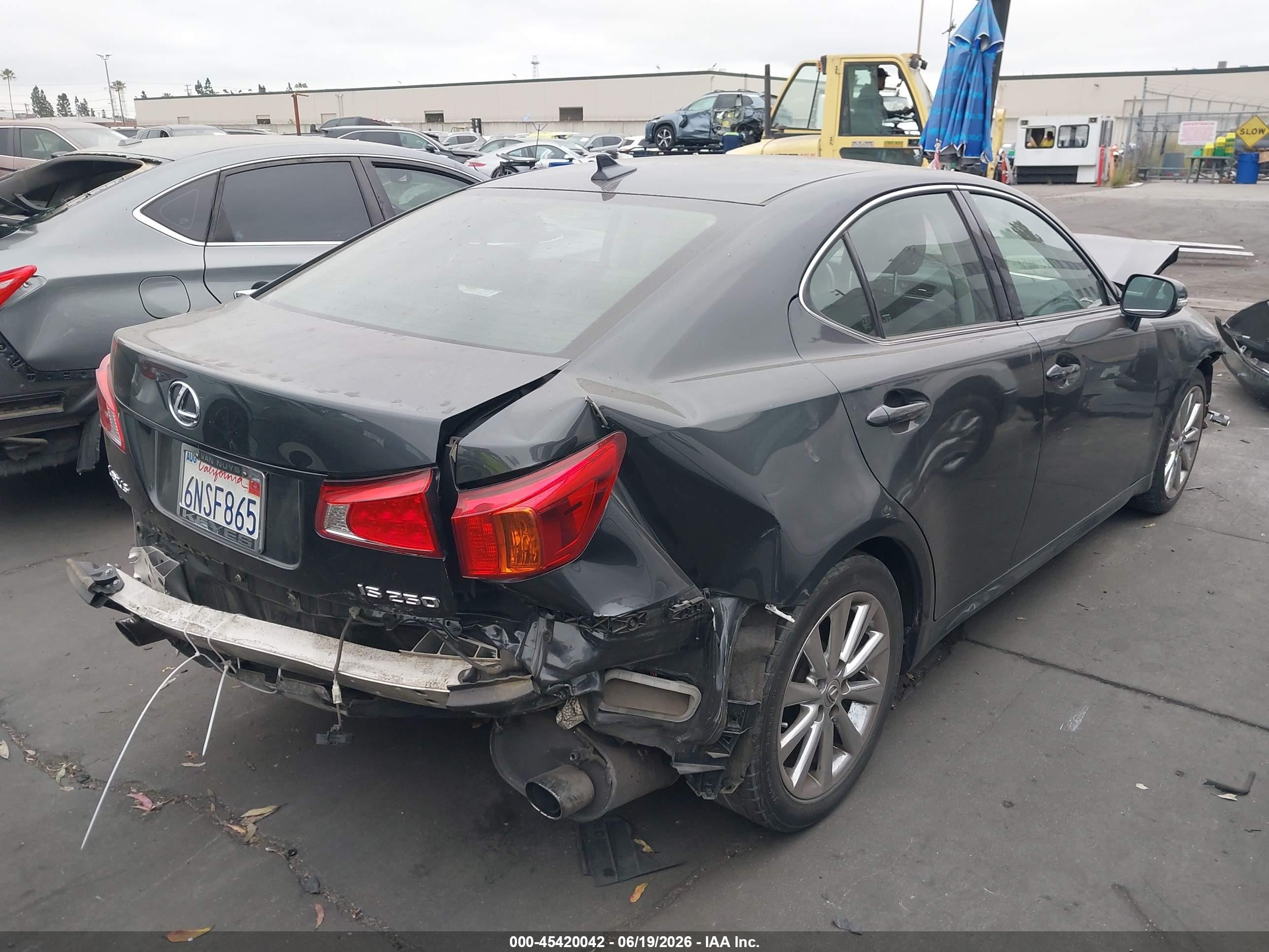 2010 Lexus Is 250   Серый vin: JTHBF5C25A5128688