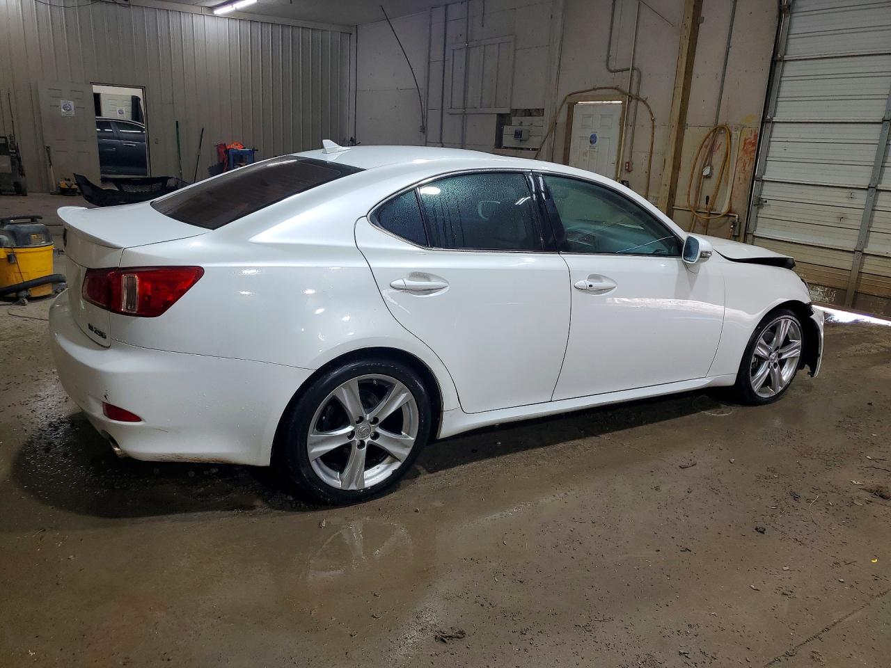 2011 Lexus Is 250 Base White vin: JTHBF5C25B5134704