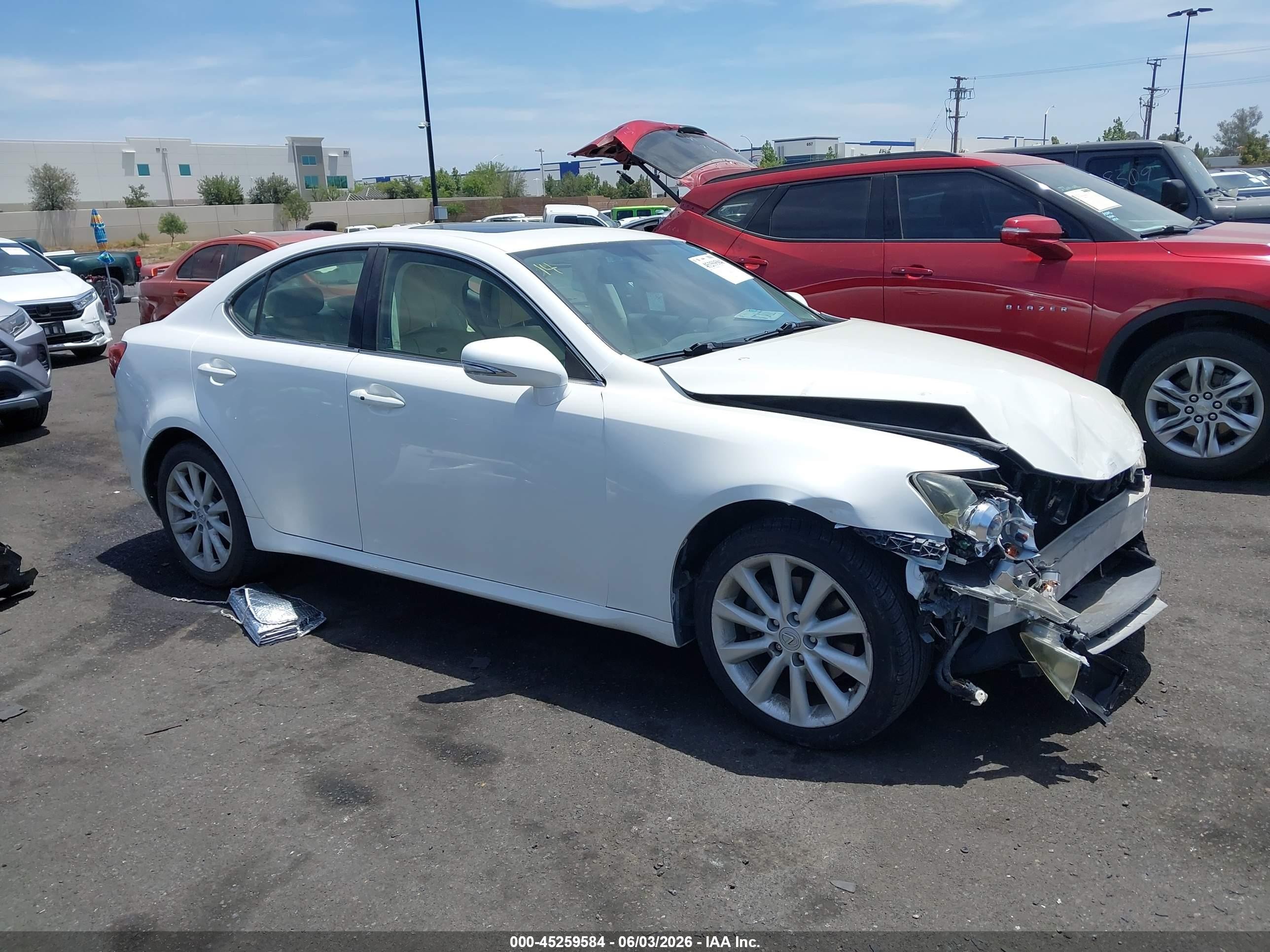 2010 Lexus Is 250   White vin: JTHBF5C26A2095721