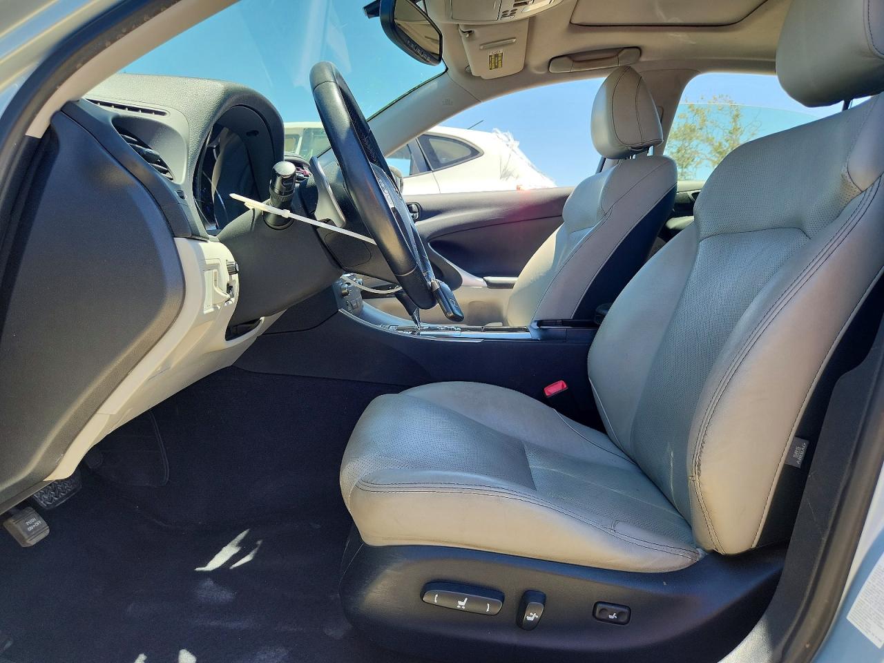 2011 Lexus Is 250 Blue vin: JTHBF5C26B5154637