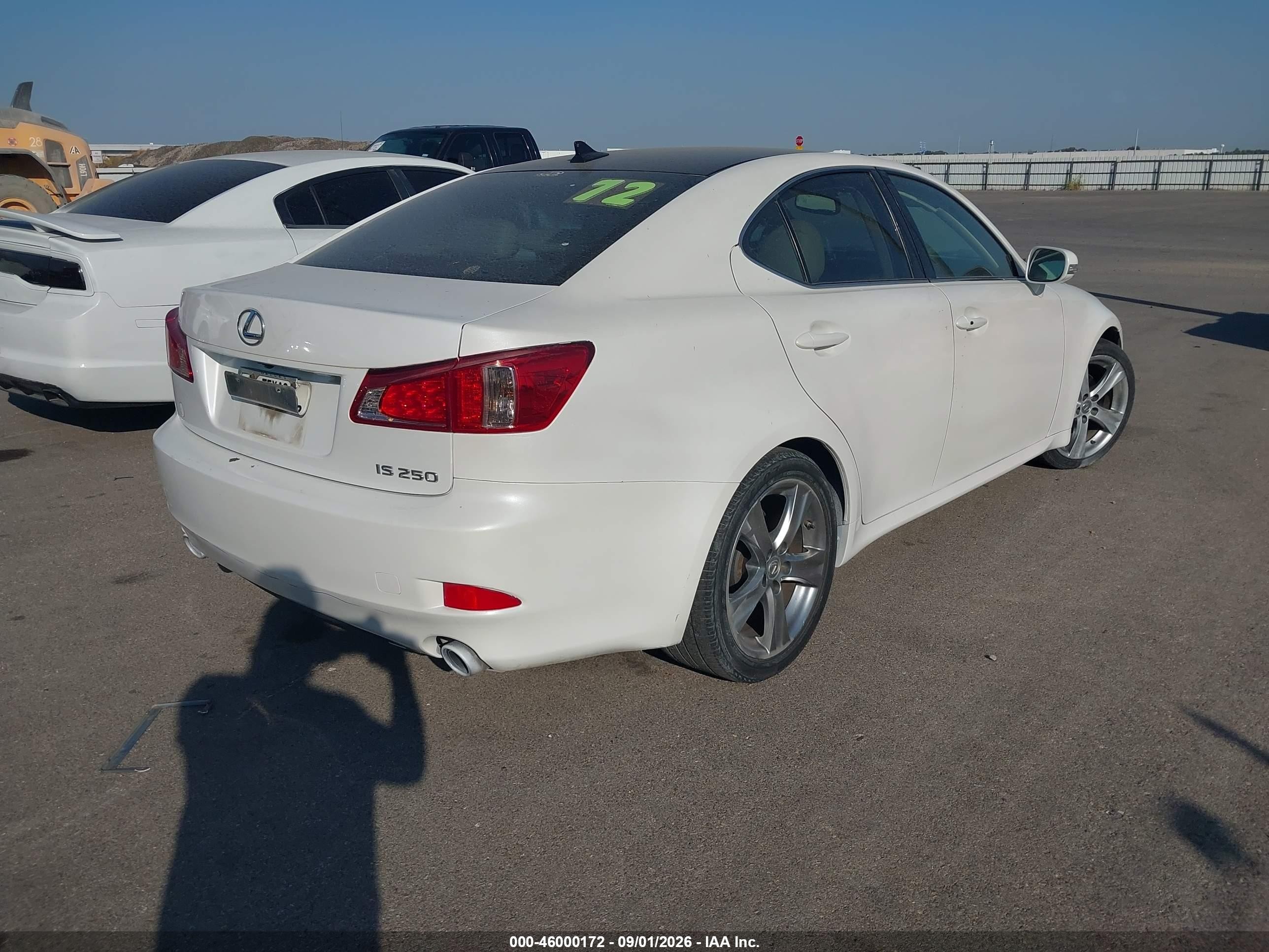 2012 Lexus Is 250 White vin: JTHBF5C26C5172766