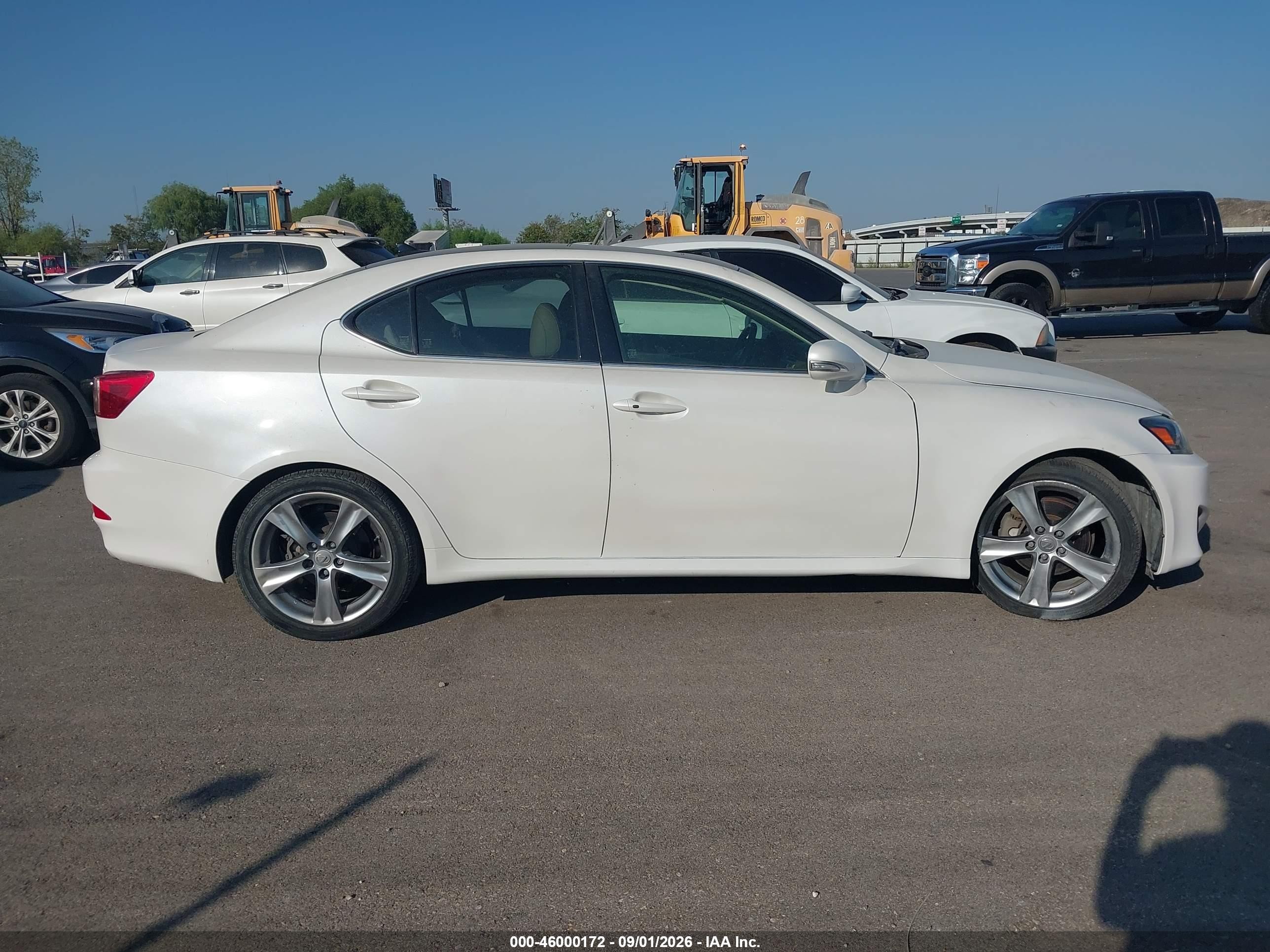 2012 Lexus Is 250 White vin: JTHBF5C26C5172766