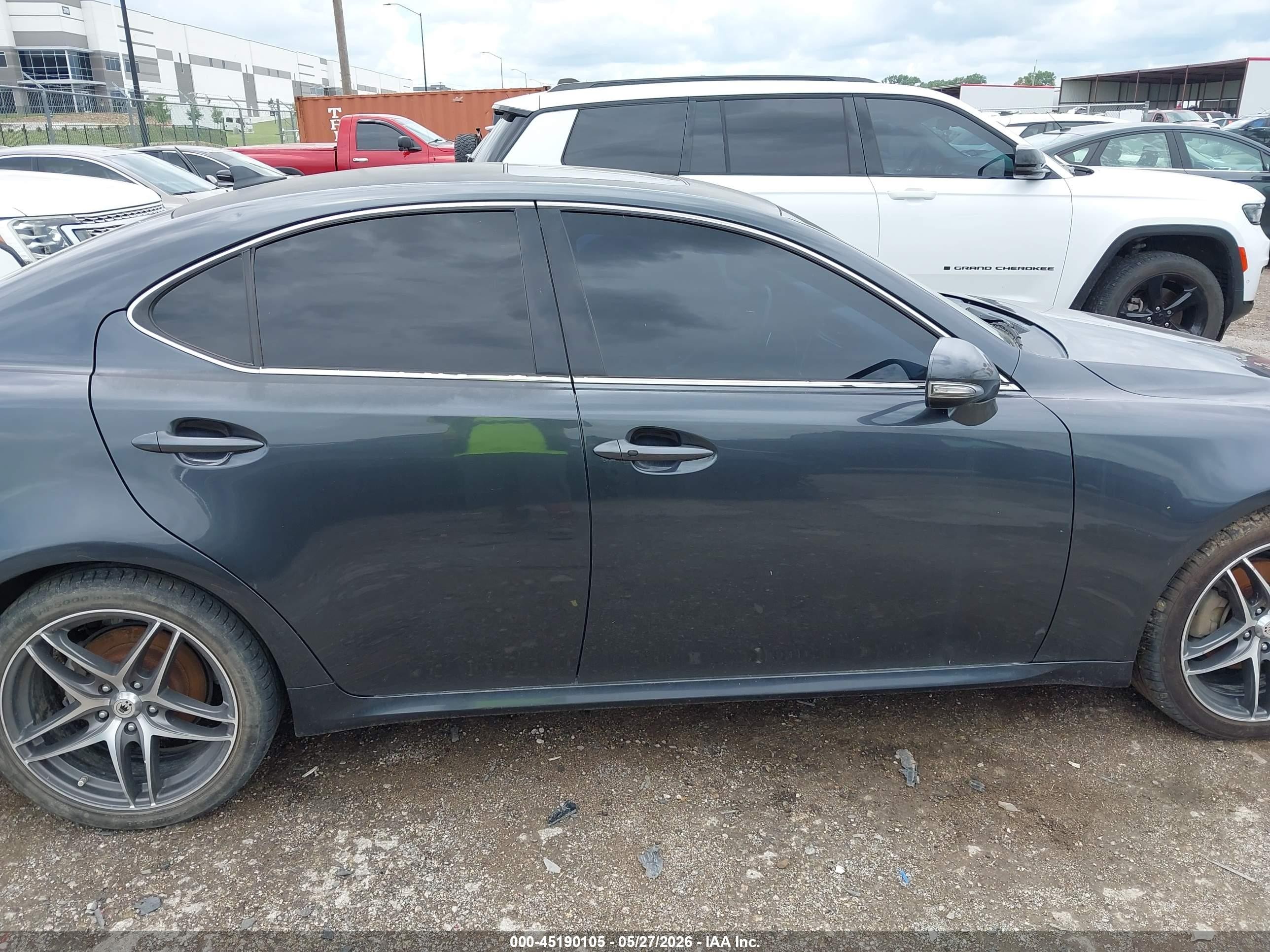 2010 Lexus Is 250   Серый vin: JTHBF5C27A5124593