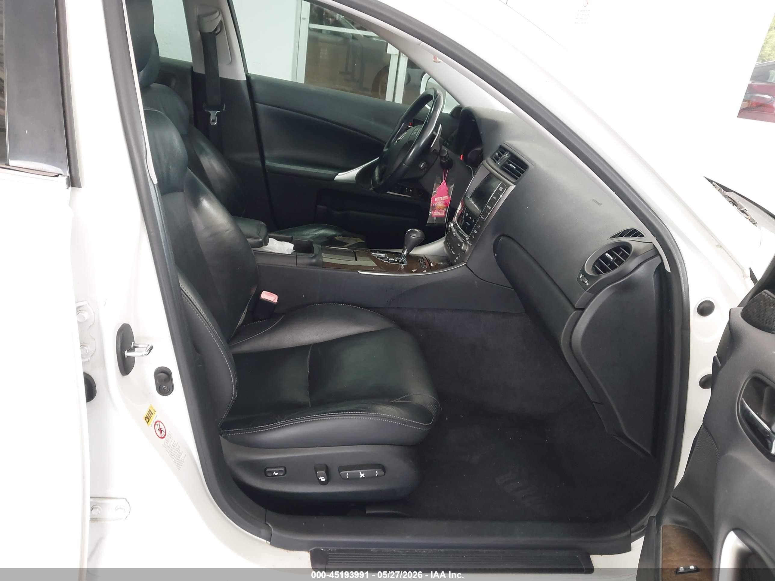 2010 Lexus Is 250   White vin: JTHBF5C27A5128143