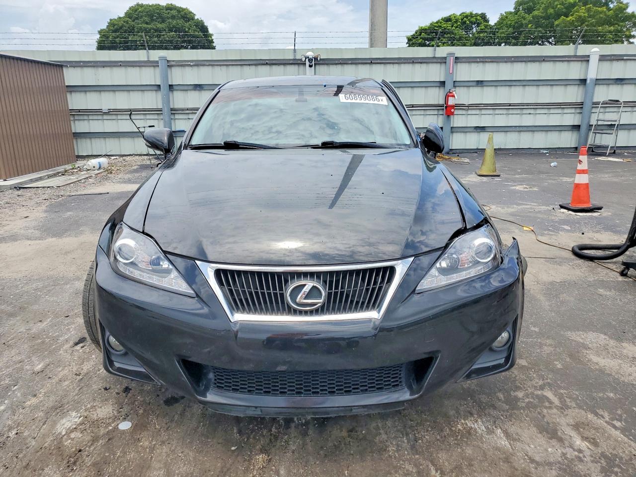 2011 Lexus Is 250 Черный vin: JTHBF5C27B5141606