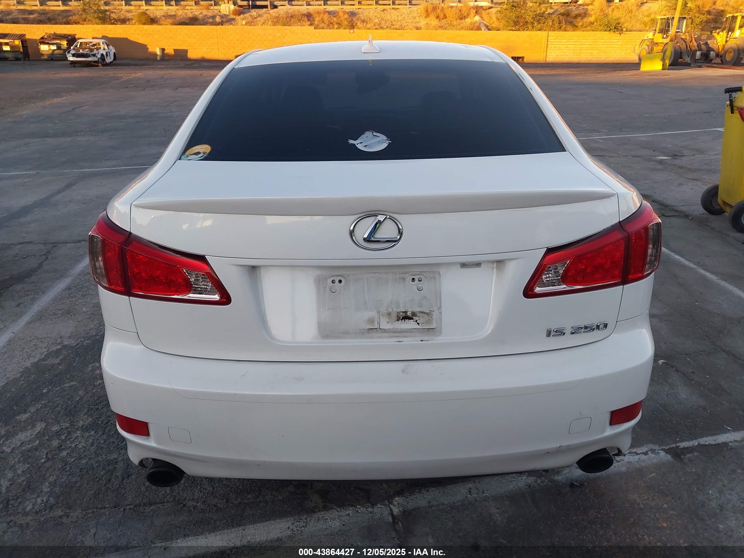 2011 Lexus Is 250   White vin: JTHBF5C27B5149074