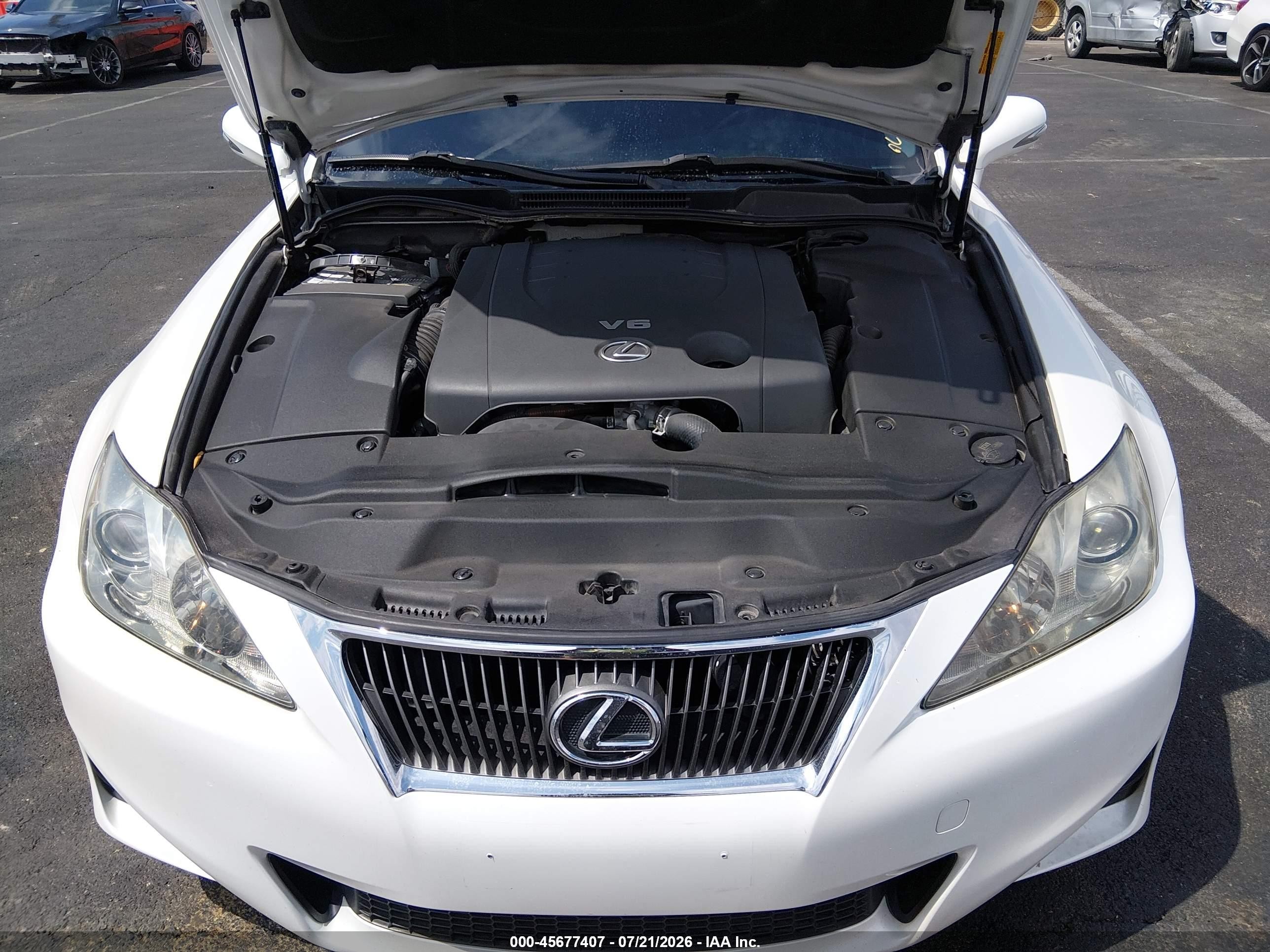 2011 Lexus Is 250   Белый vin: JTHBF5C27B5151097