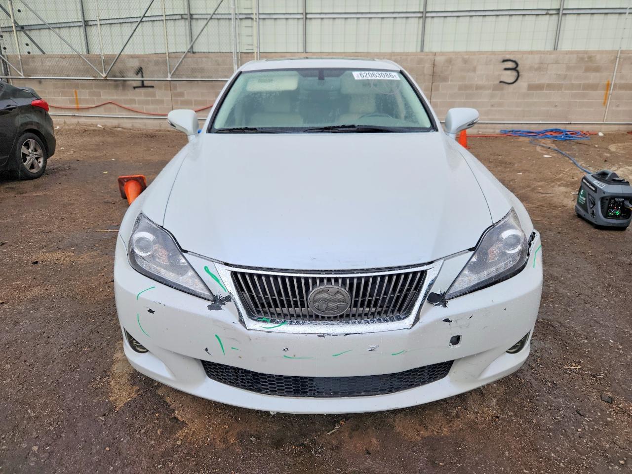 2010 Lexus Is 250 Base Белый vin: JTHBF5C28A5123002