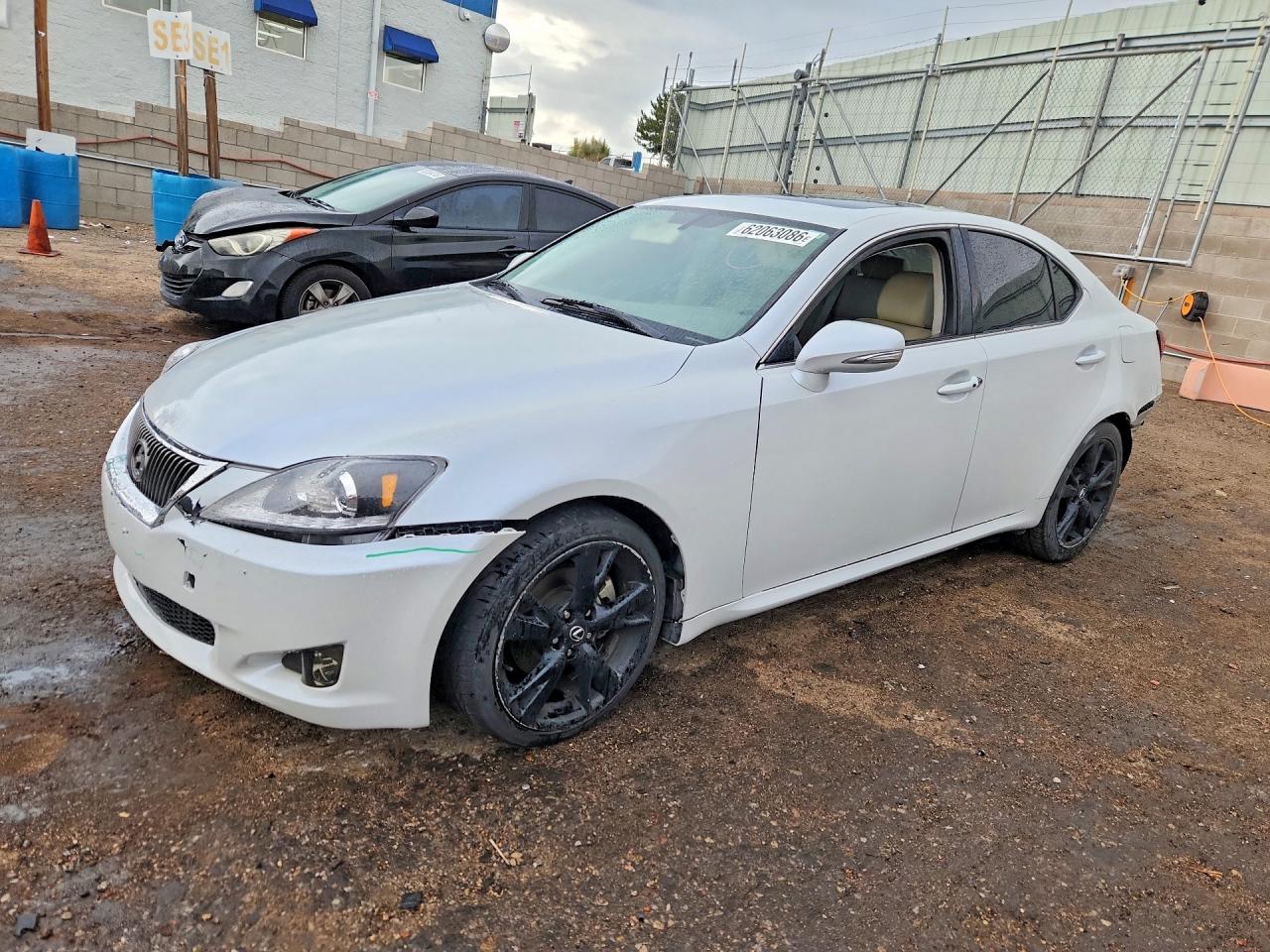 2010 Lexus Is 250 Base White vin: JTHBF5C28A5123002
