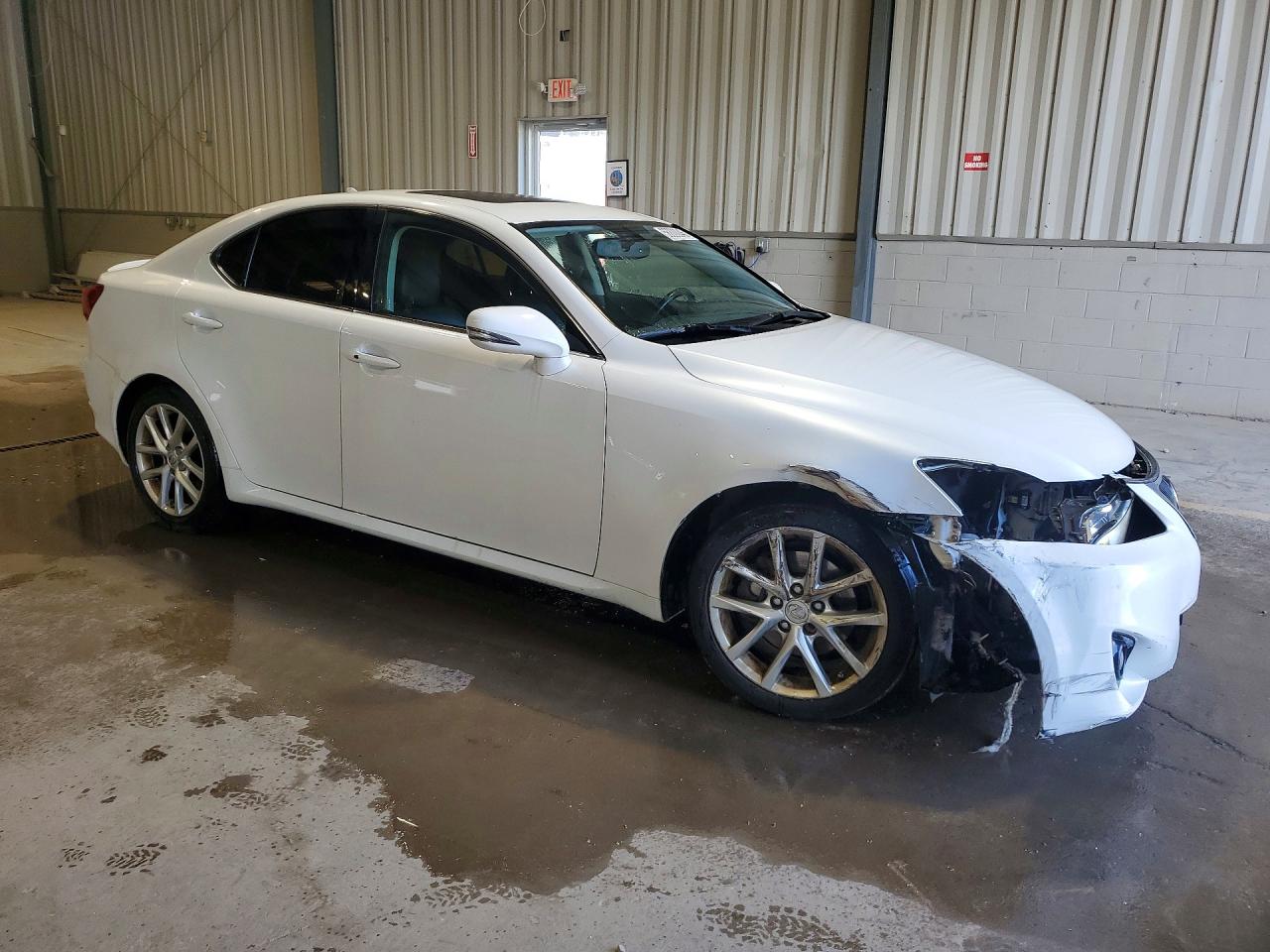 2011 Lexus Is 250 Белый vin: JTHBF5C28B5150234