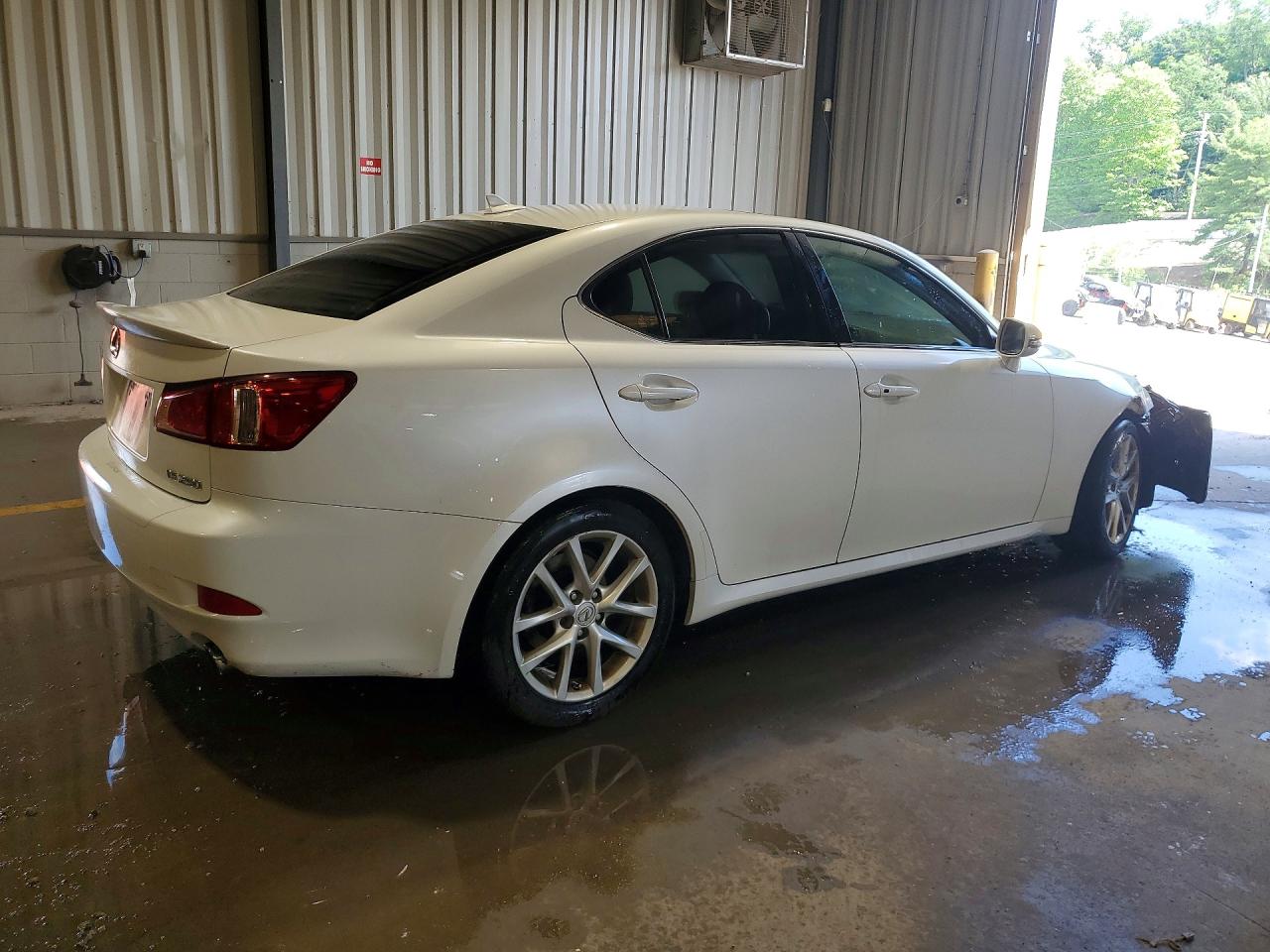 2011 Lexus Is 250 Белый vin: JTHBF5C28B5150234