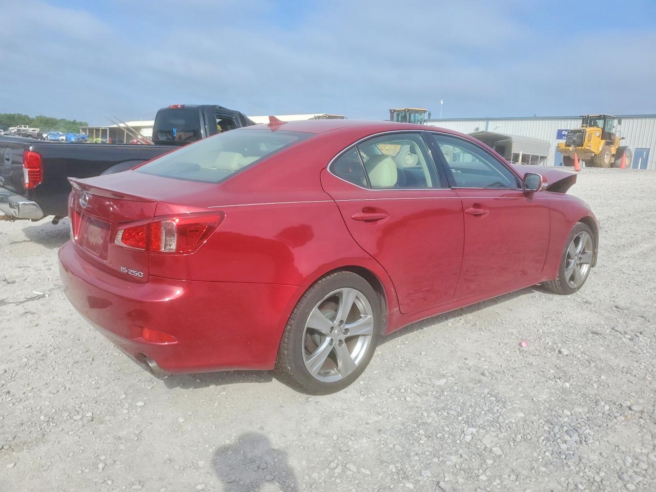 2011 Lexus Is 250 Red vin: JTHBF5C28B5151643