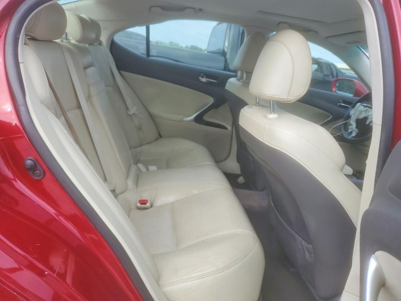 2011 Lexus Is 250 Red vin: JTHBF5C28B5151643