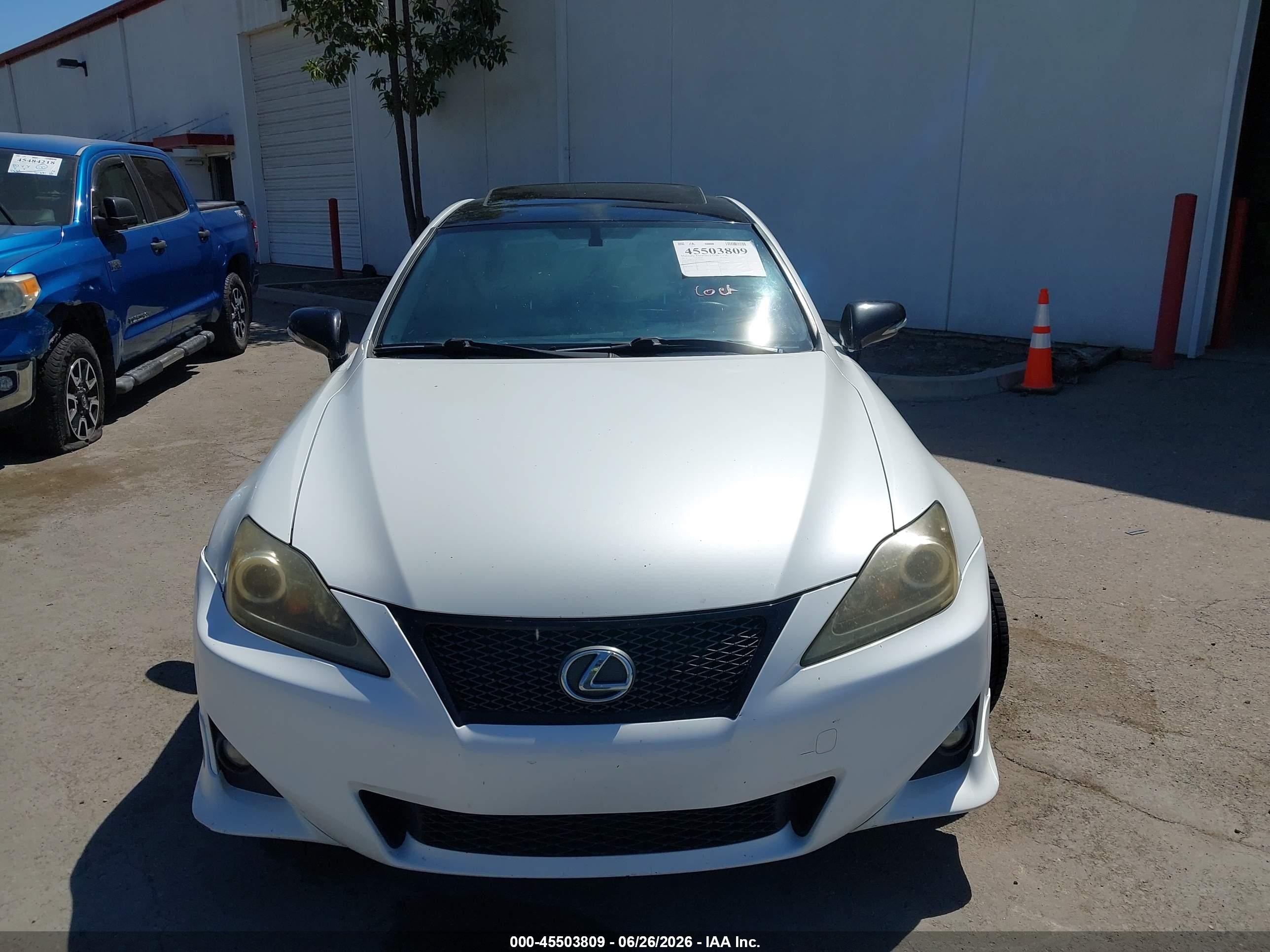 2012 Lexus Is 250   White vin: JTHBF5C28C5157007
