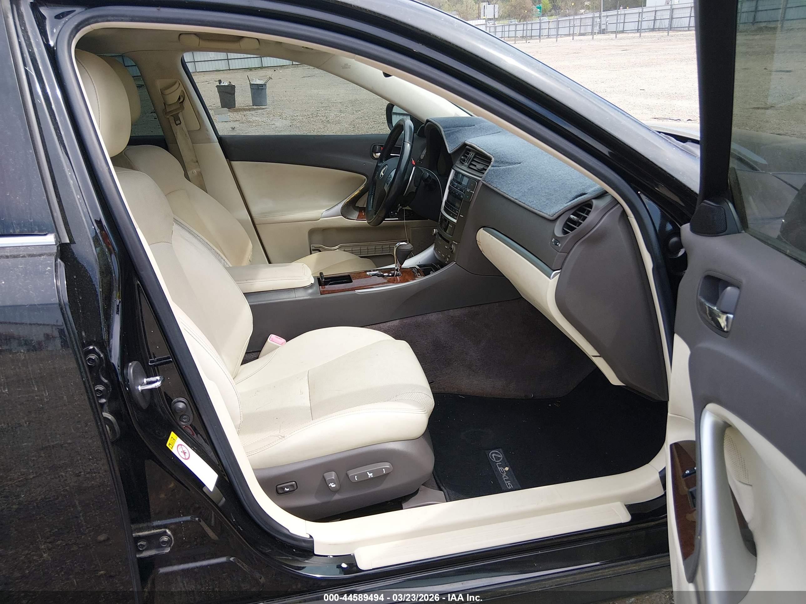 2013 Lexus Is 250   Black vin: JTHBF5C28D5190624