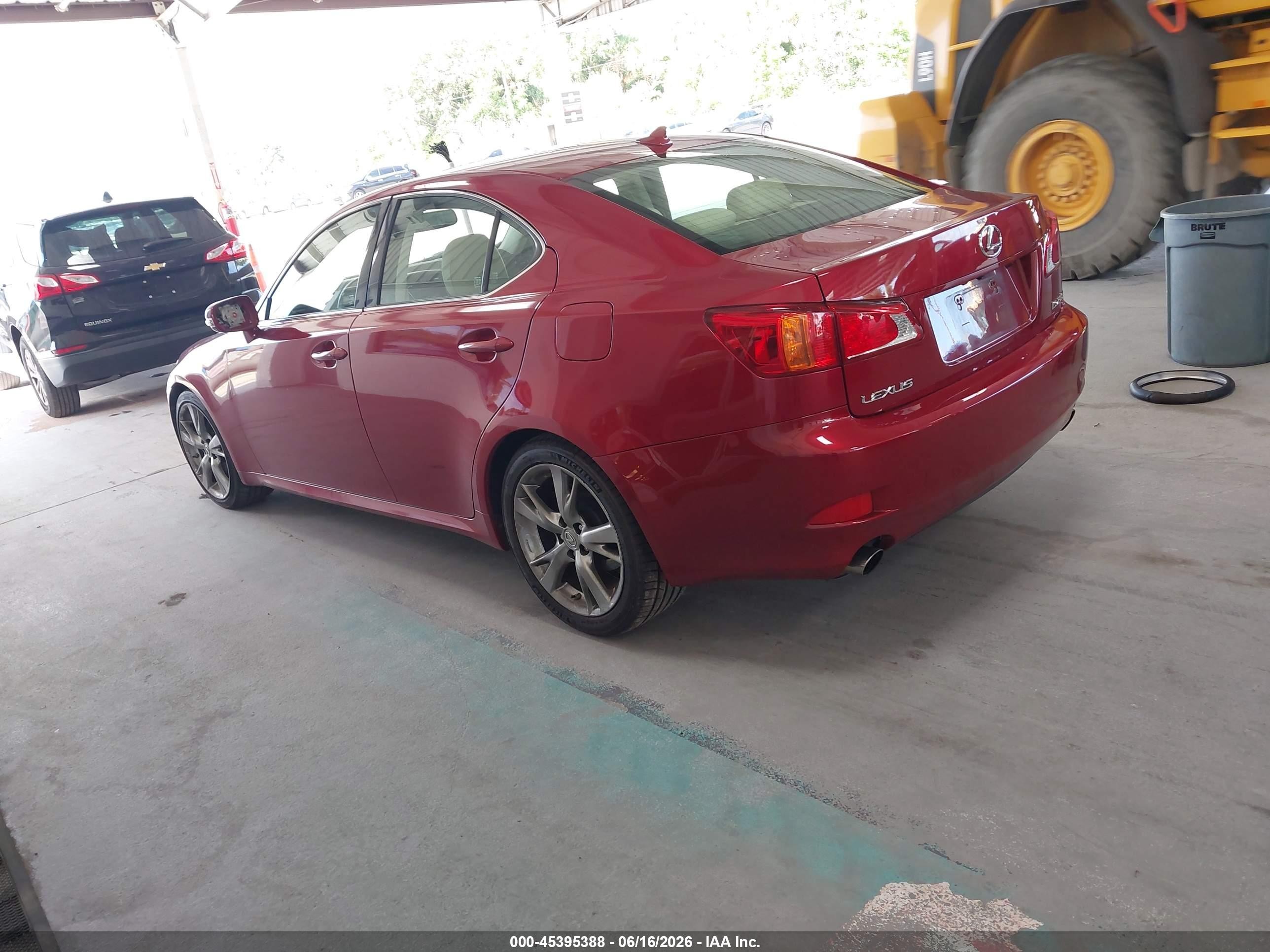 2010 Lexus Is 250   Maroon vin: JTHBF5C29A5112574