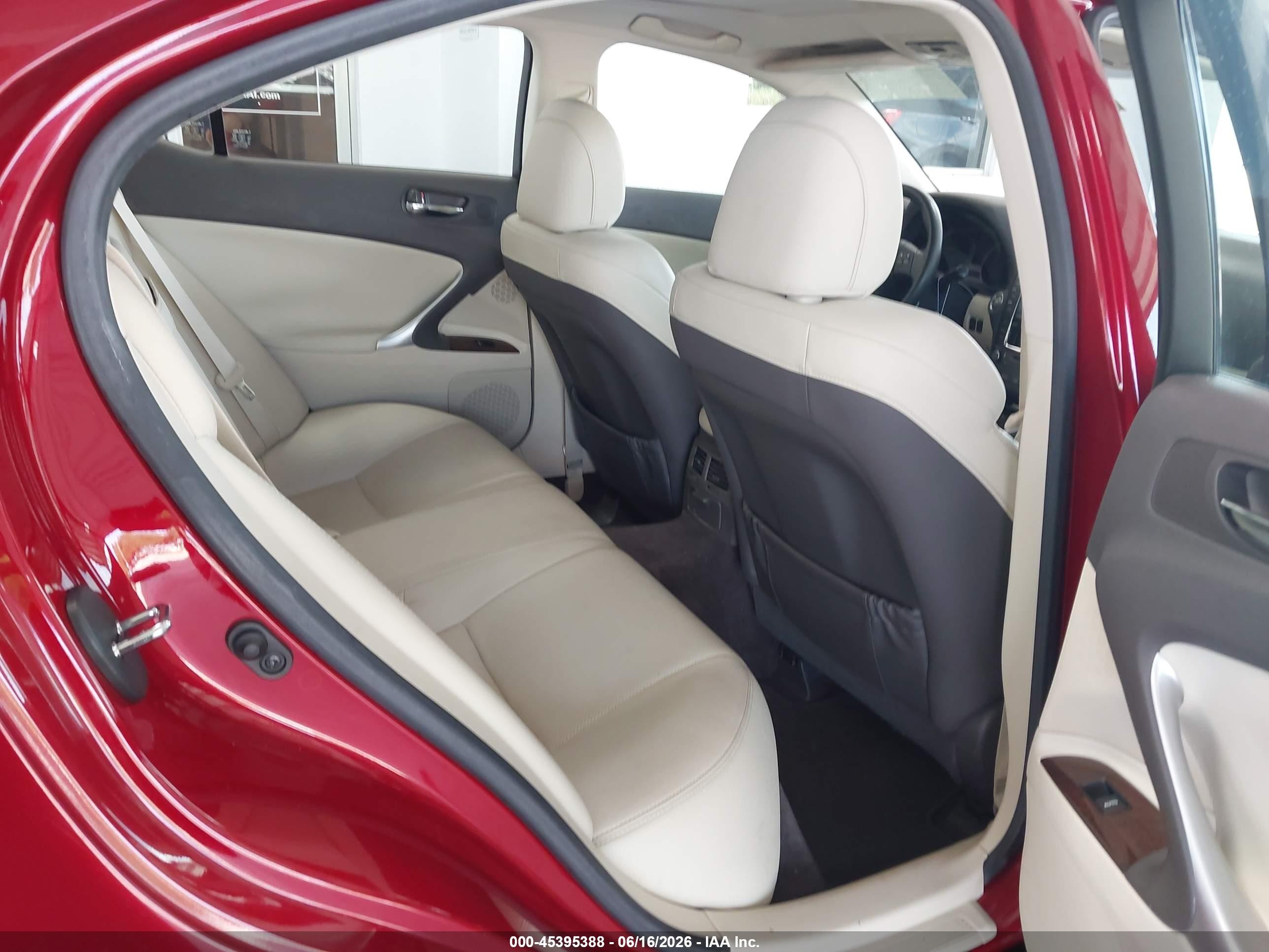 2010 Lexus Is 250   Maroon vin: JTHBF5C29A5112574