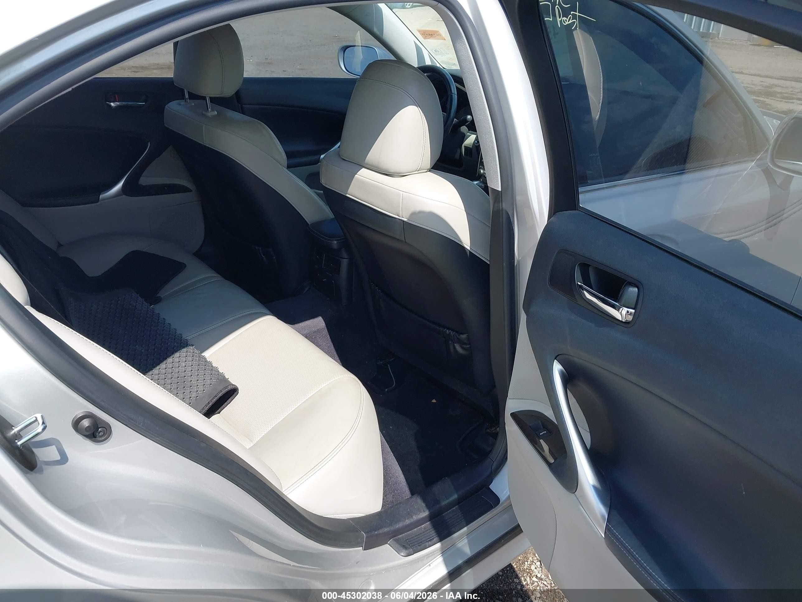 2010 Lexus Is 250   Silver vin: JTHBF5C29A5126183